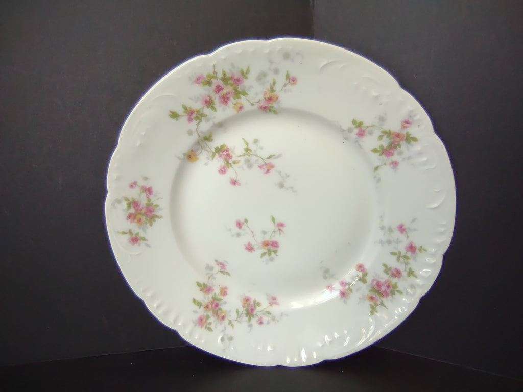 Haviland France Limoges French Cottage Shabby Chic Dinner Plate Roses (lot 1102)