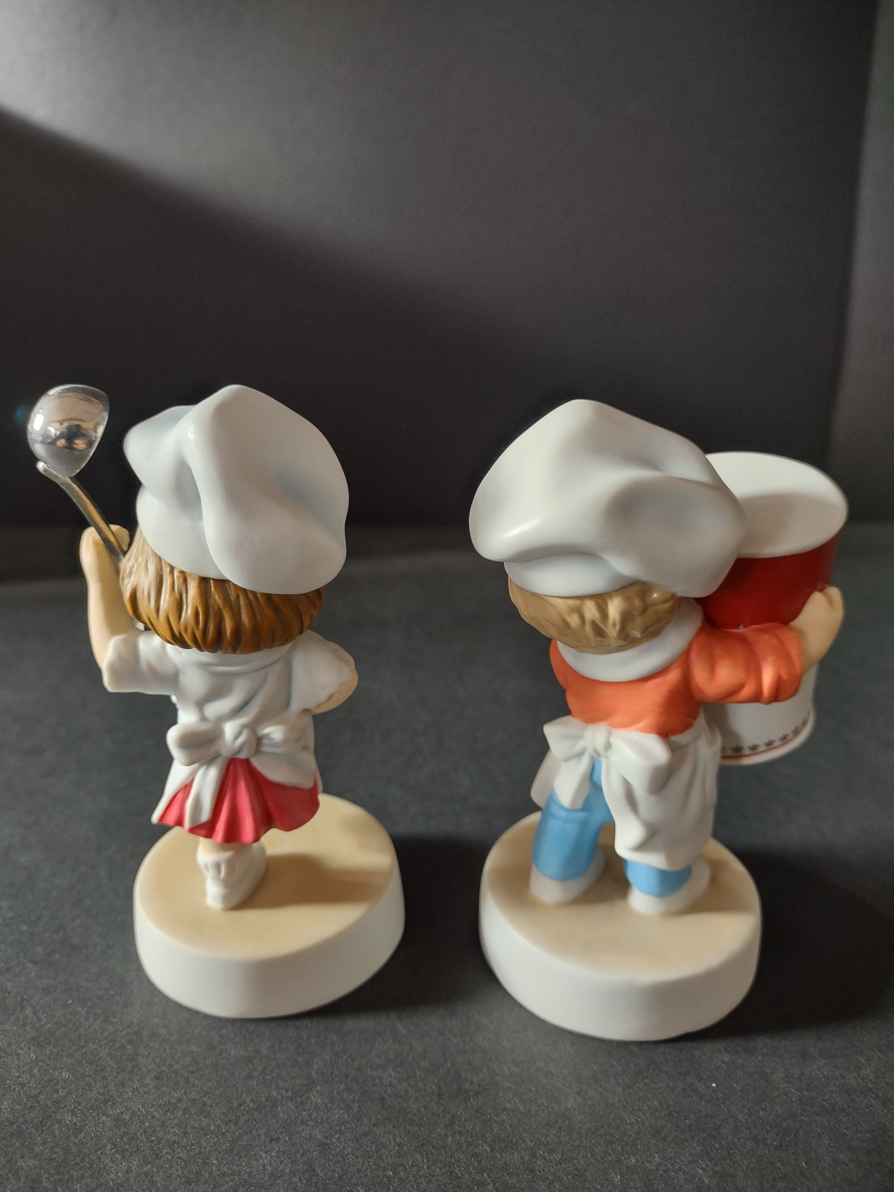 Vintage 2003 Campbells Boy Girl Porcelain Collector Figurines Set Of 2 (Lot 4733