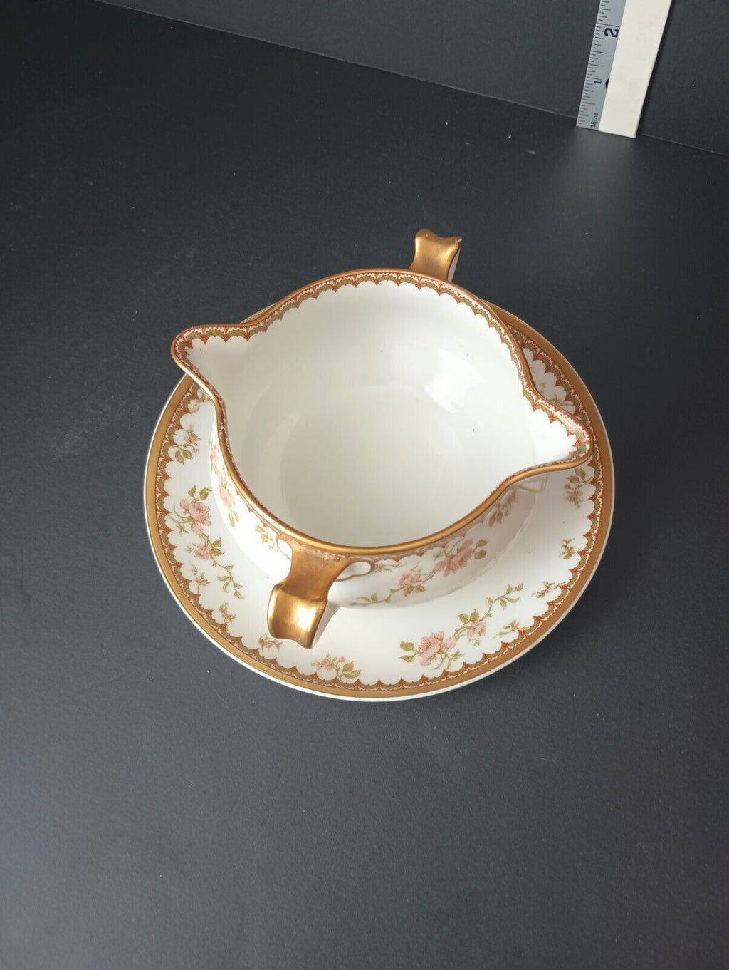 Haviland France Limoges Thanksgiving Round Gravy Boat Plate Attached (lot 380)