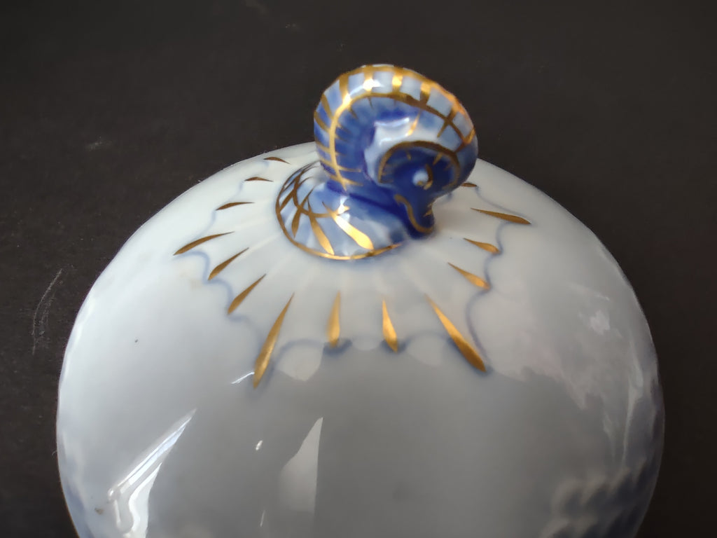 Royal Copenhagen B&G Seagull Lid ONLY 4-1/4" diameter (lot 860)