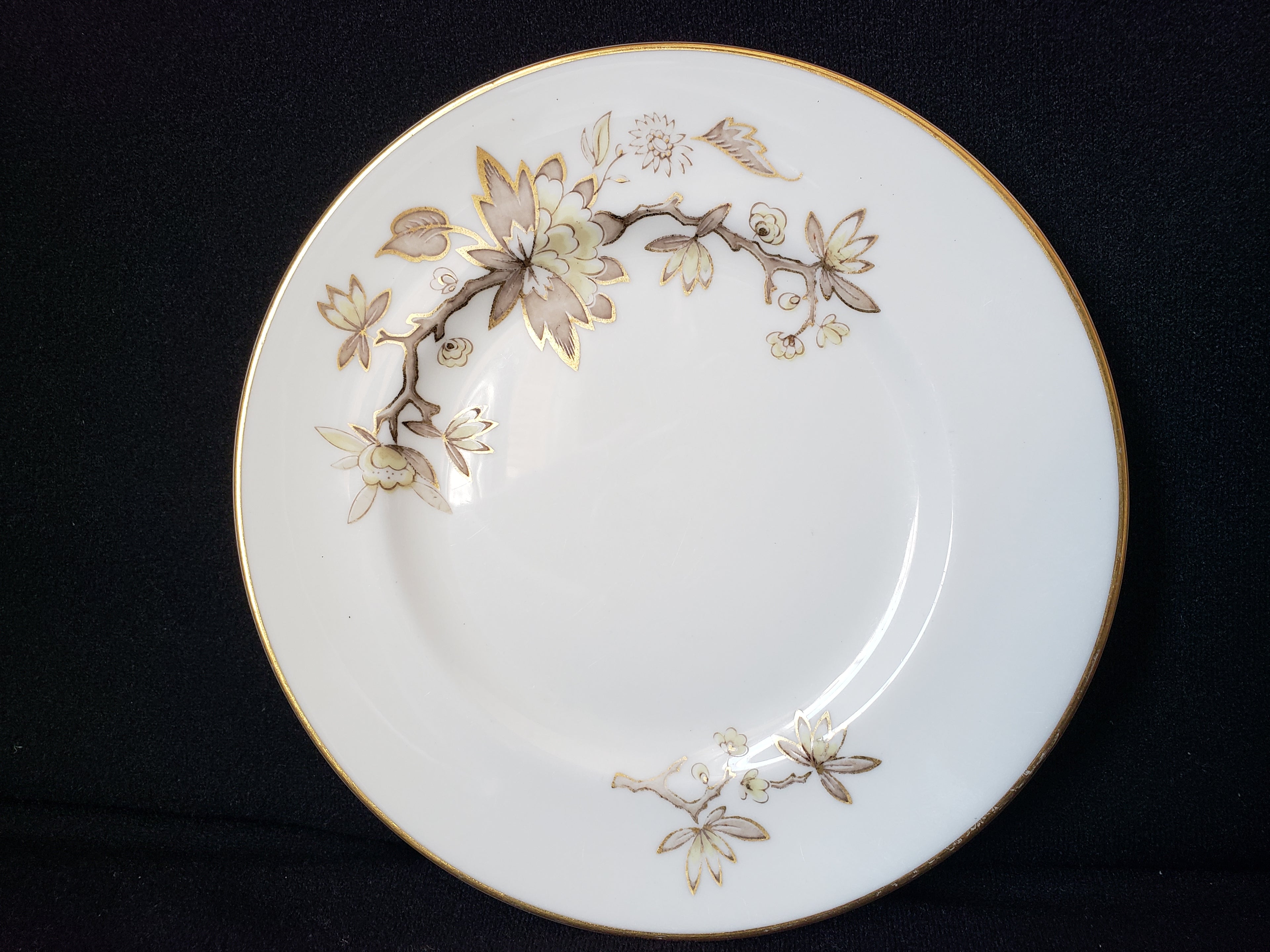 Vintage Royal Worcester Reverie Salad or Dessert Plate 8" (lot 2136)