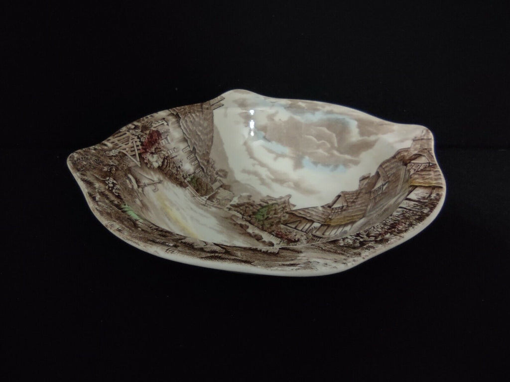 Vintage Johnson Bros Olde English Countryside Serving Bowl Brown (lot 5527)
