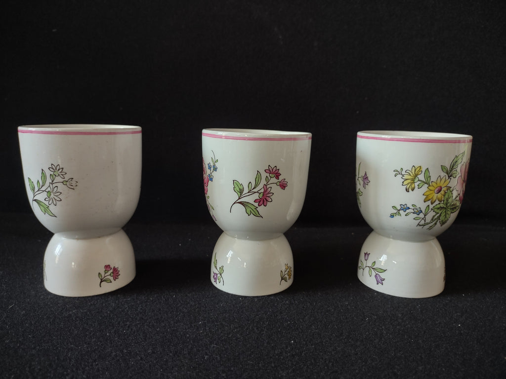 Vintage Ceramic Set of 3 Egg Cups Pink Floral Peonies (lot 5278)
