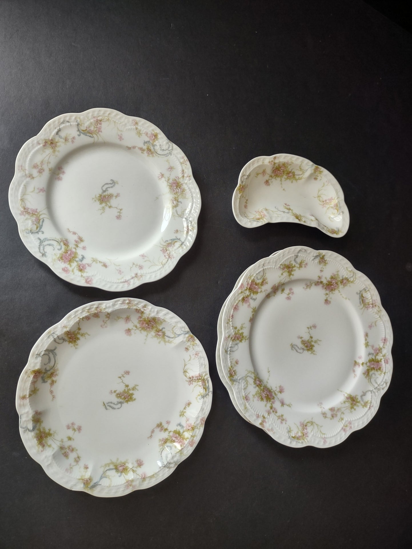 Haviland Limoges Luncheon Dessert Salad Bone Plate (lot 826)
