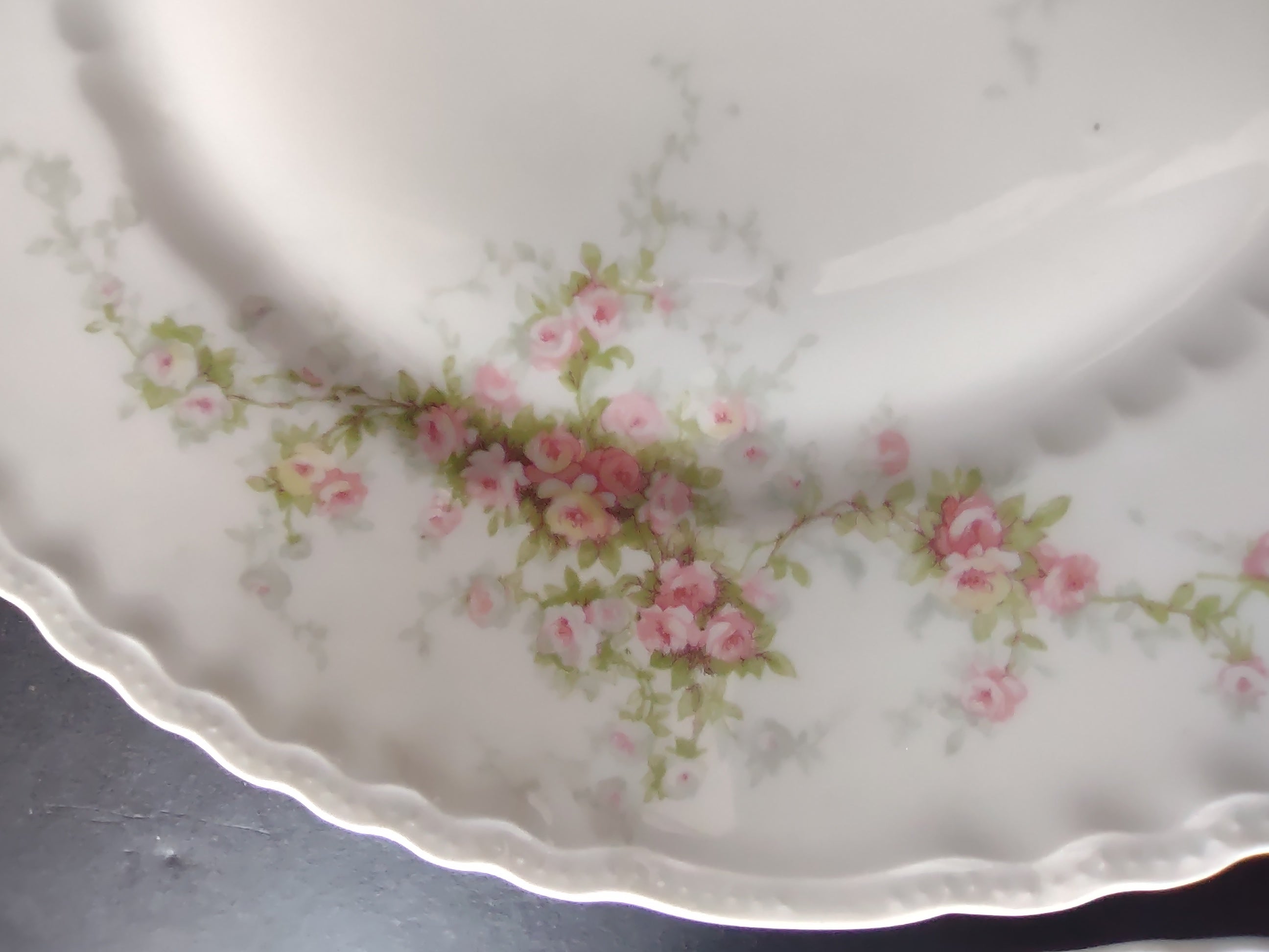 Haviland Limoges Set of Dinner Luncheon Plate Pink Purple Yellow Rose (lot 843)