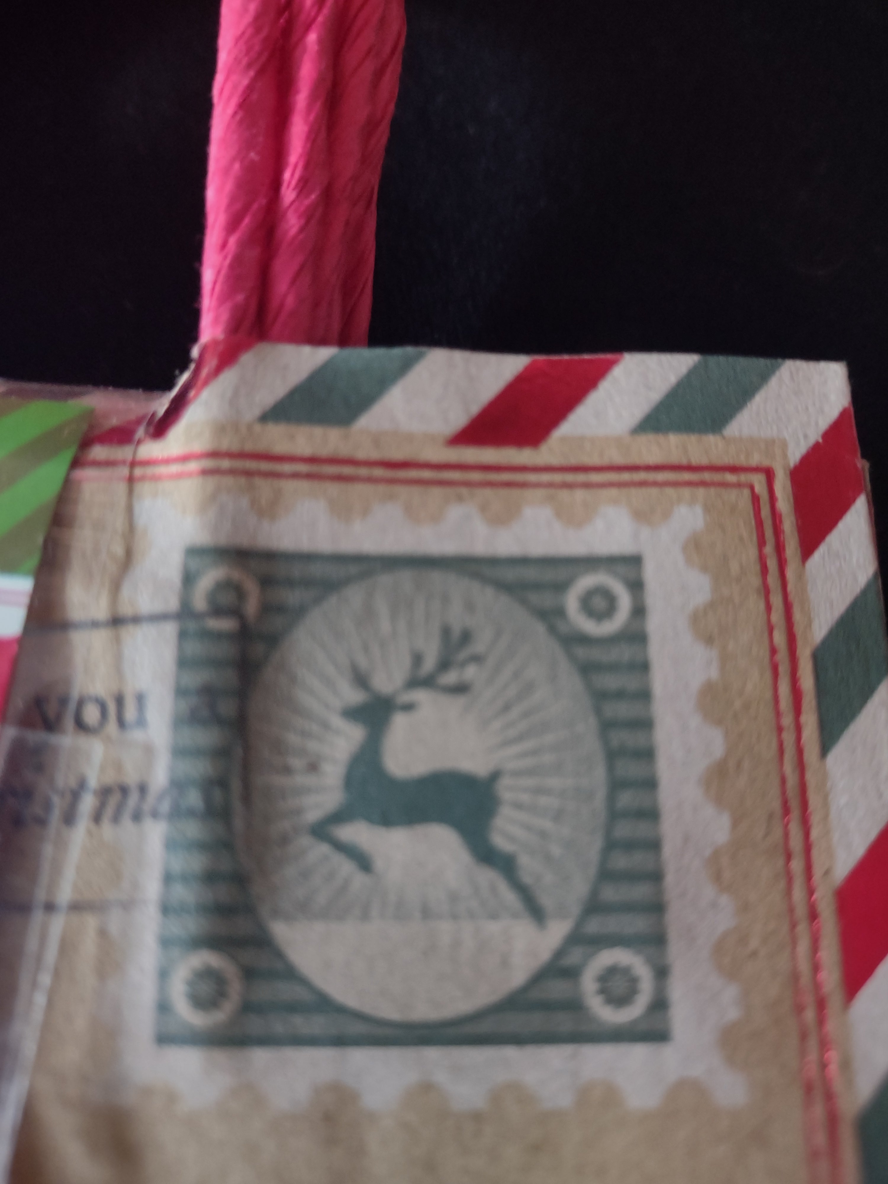 ChristmasSmall Brown Paper Gift Bag Holly Bell Santa Reindeer x 30 (Lot 4590)