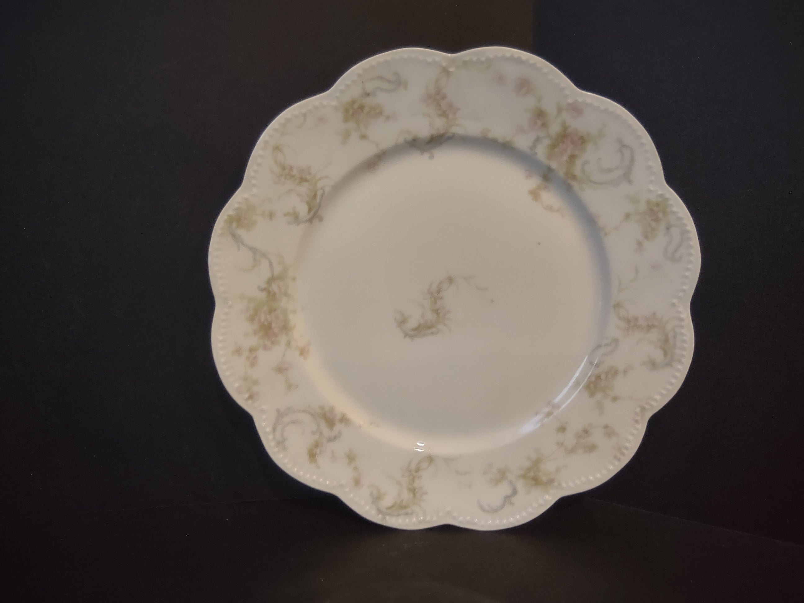 Haviland Limoges French Chic Luncheon/Salad Plate Rose Blue Ribbon (lot 1085)