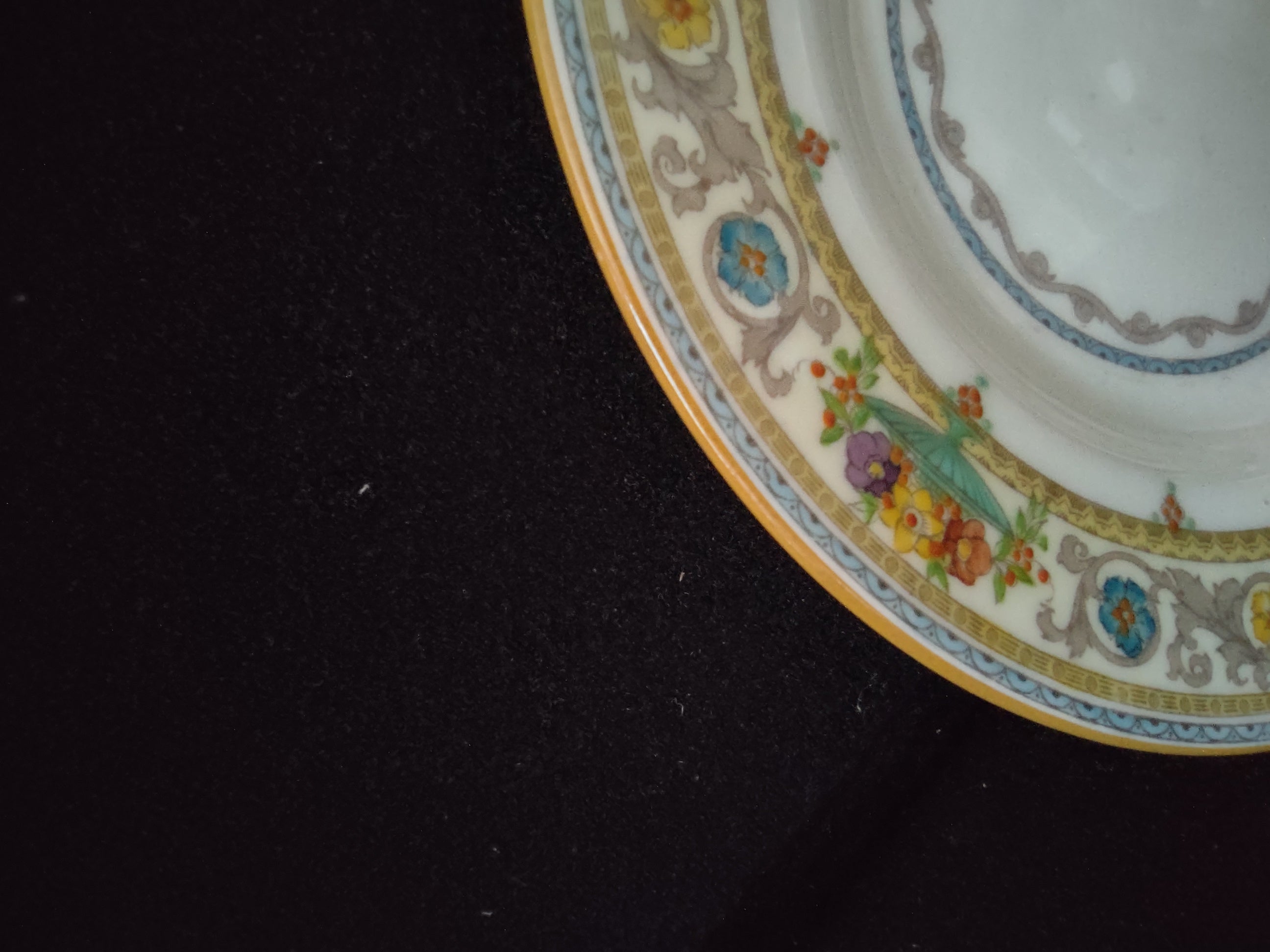 Vintage Minton Plymouth Bread Butter Plate Bone China Floral Scroll (Lot 5490)