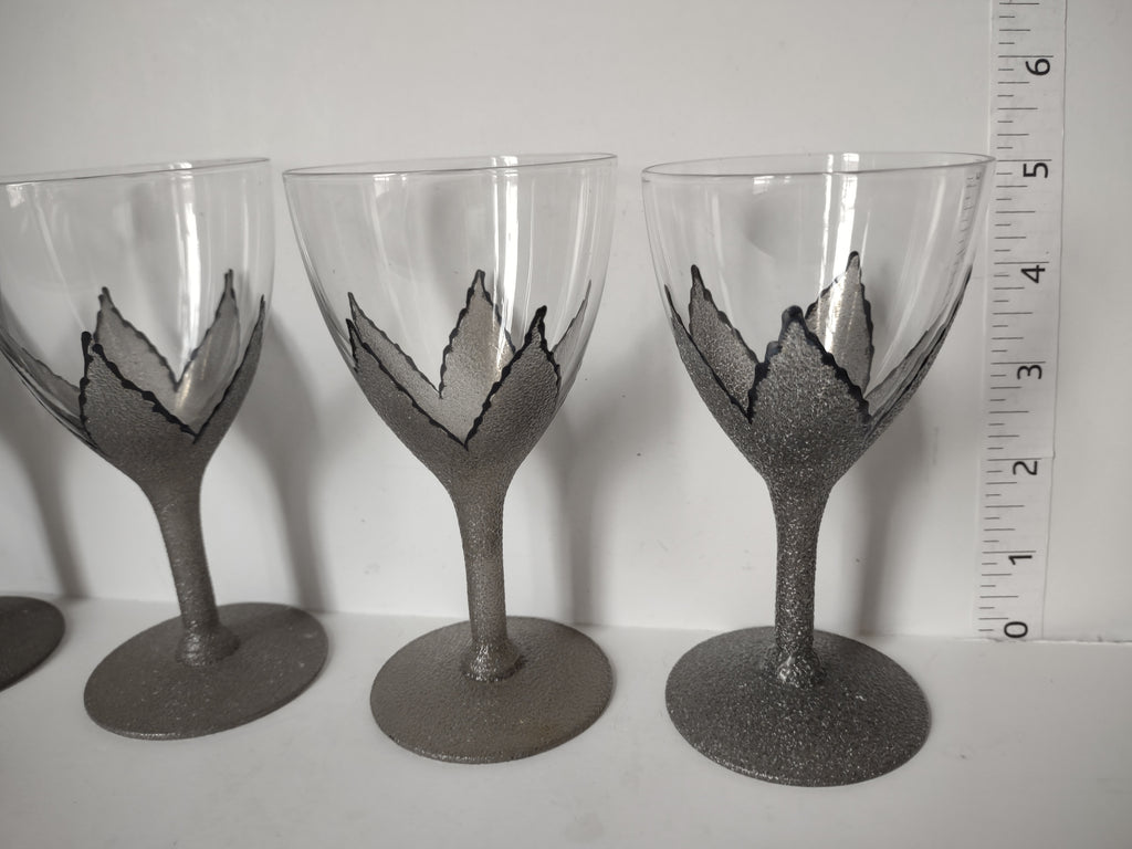 Set of 5 SMALL Vine Glass Black Grey Flower Vintage MCM (lot 2748)