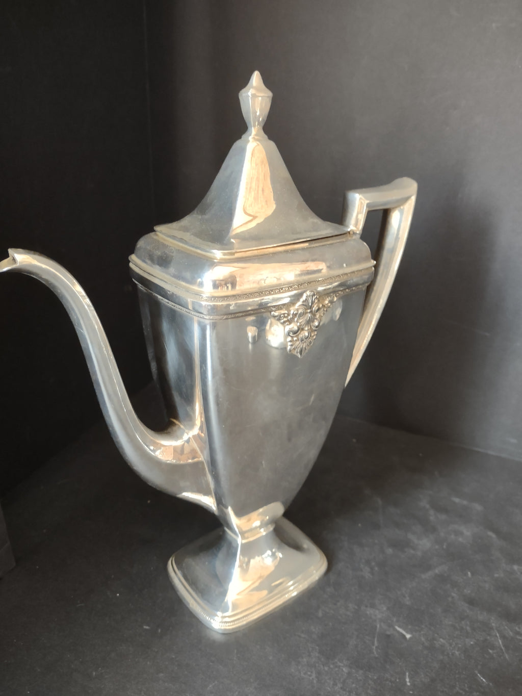 Vintage Silver Plated Adoration Rogers Bros Coffee Pot Monogrammed (lot 3058c)