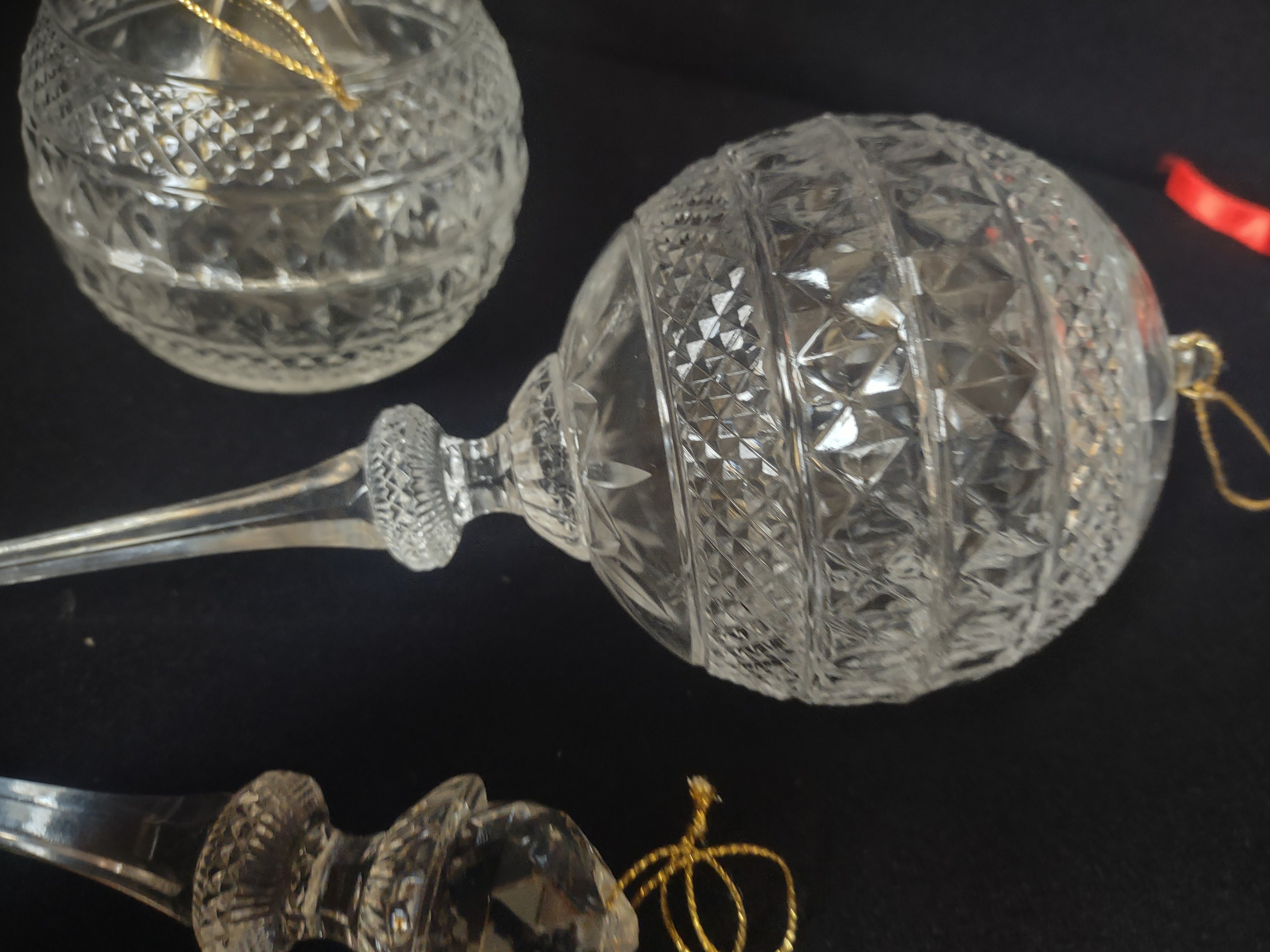 Set of Christmas Tree Topper Matching Ornaments Plastic Etched Ball (lot 1679)