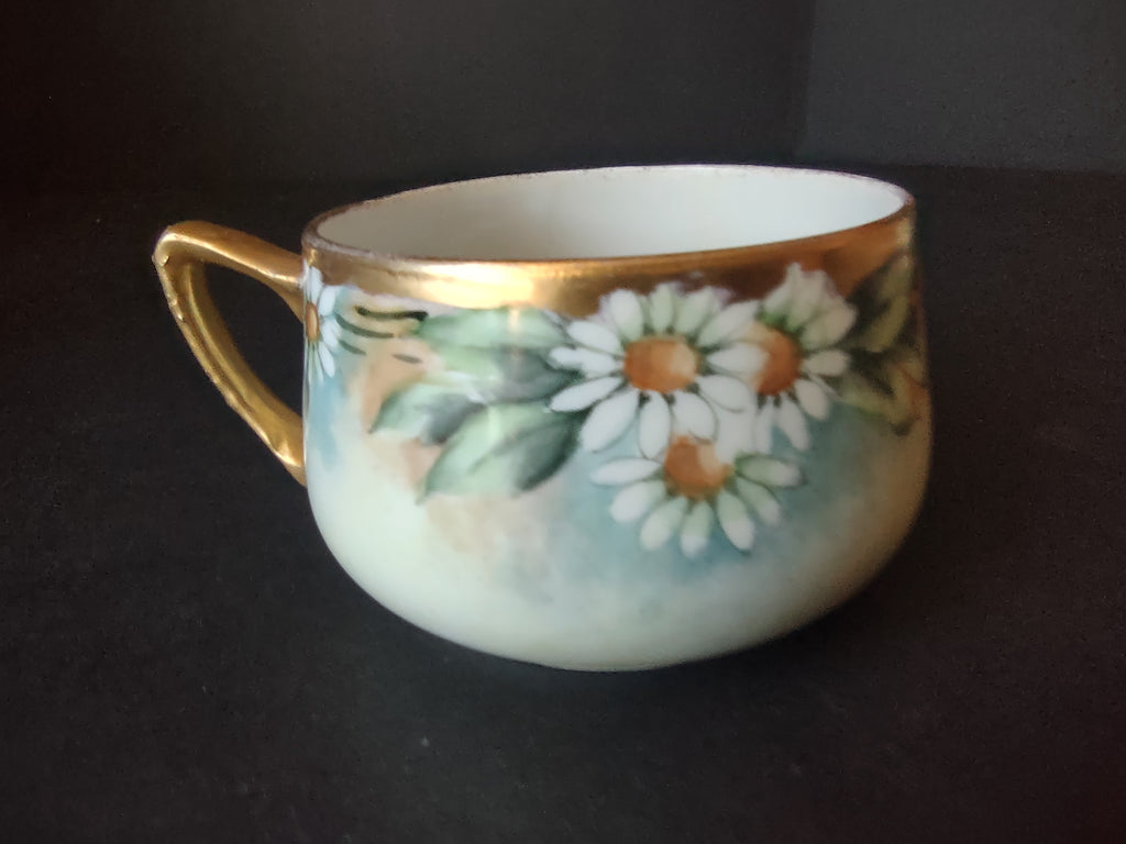 Vintage Austria Eagle Tea Cup ONLY Daisies Gold Trim (lot 1075)