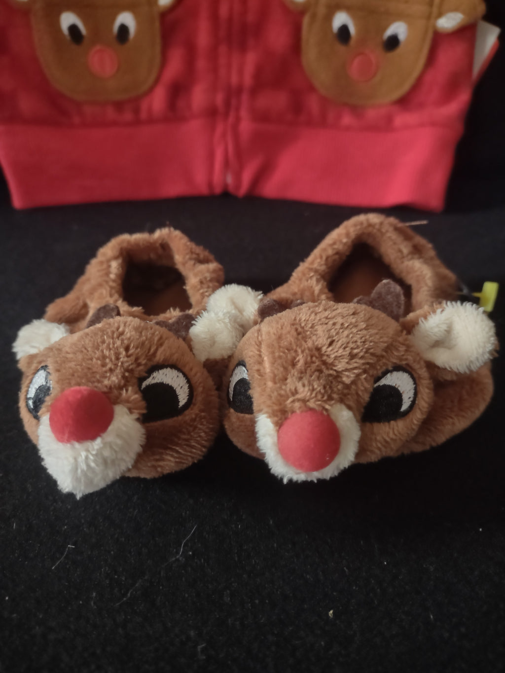 Infant Christmas Rudolph Fur Trimmed Zipper Vest Slippers 9 Month (Lot 4541)