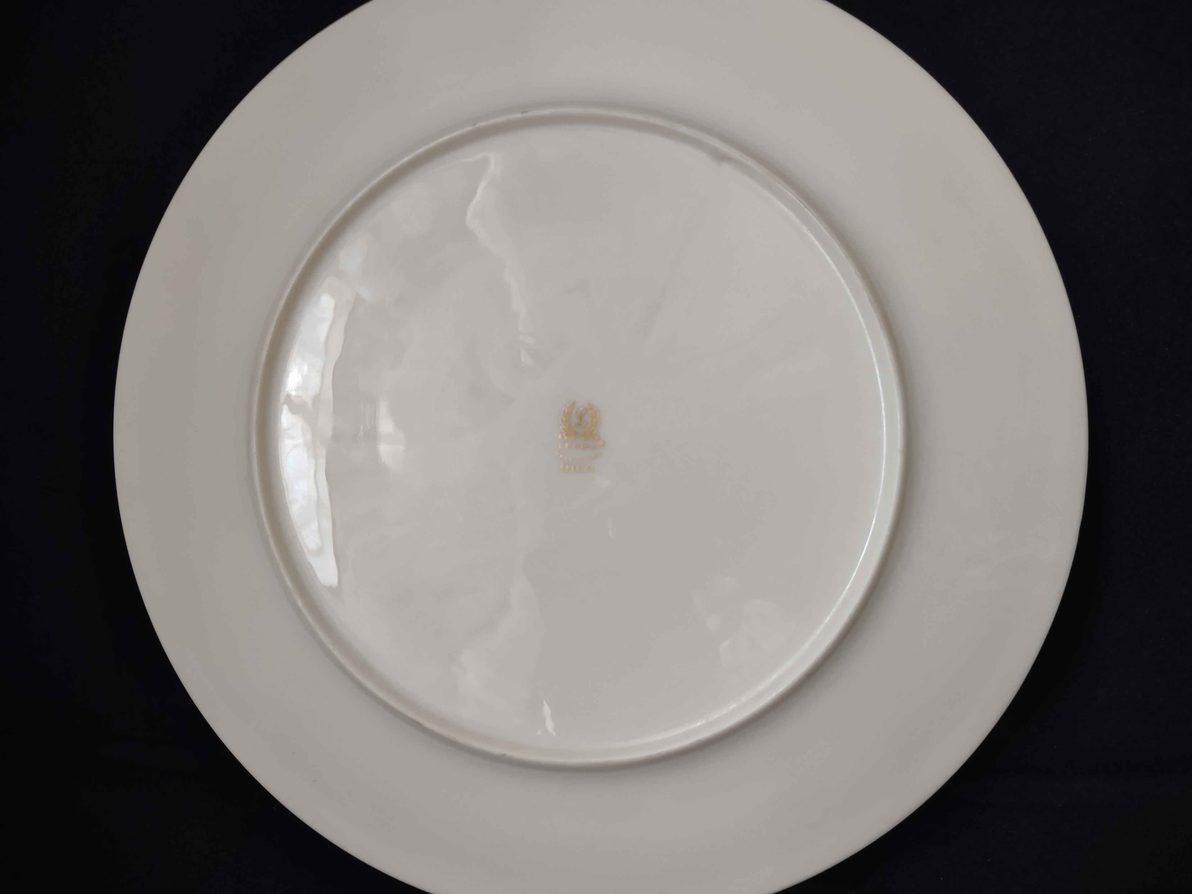 Vintage Lenox Special Fruit Design Dinner Plate 10-3/4" (lot 1849)