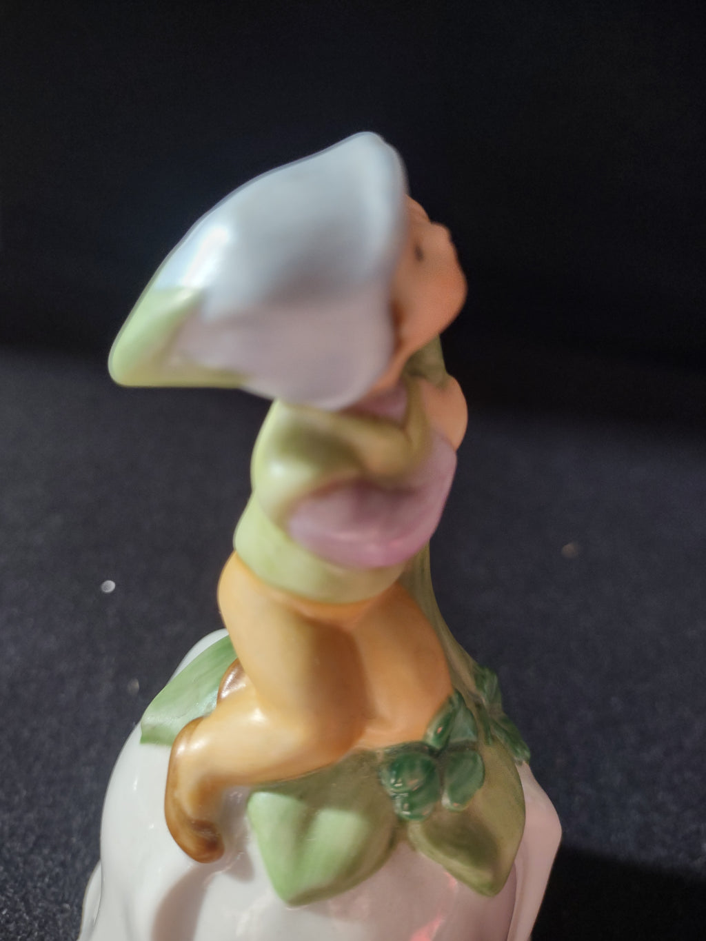Vintage 1983 Avon Good Luck Bell Legend Of The Leprechaun Series (Lot 5141)