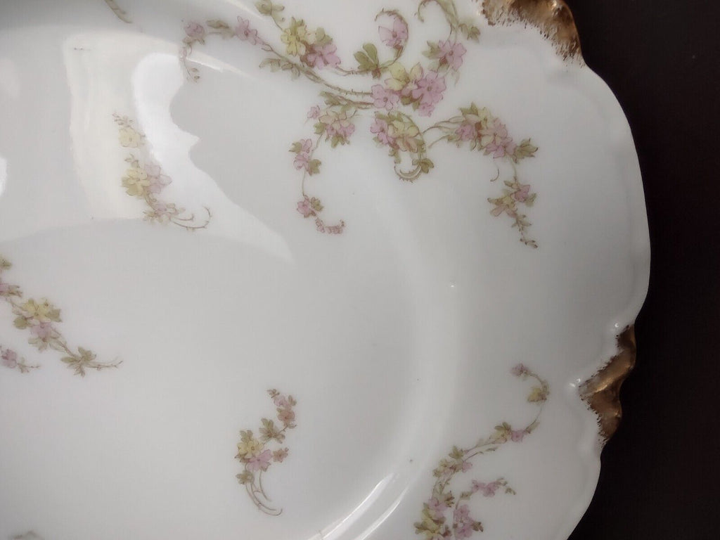 Haviland Limoges Roses Gold Trim Luncheon Salad Plate 8-1/2" (lot 359)