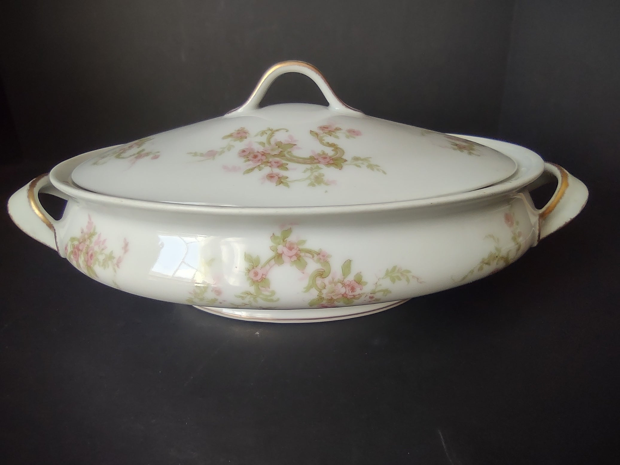 Haviland Limoges Oval Vegetable Tureen Pink Rose Green Ribbon (lot 887)