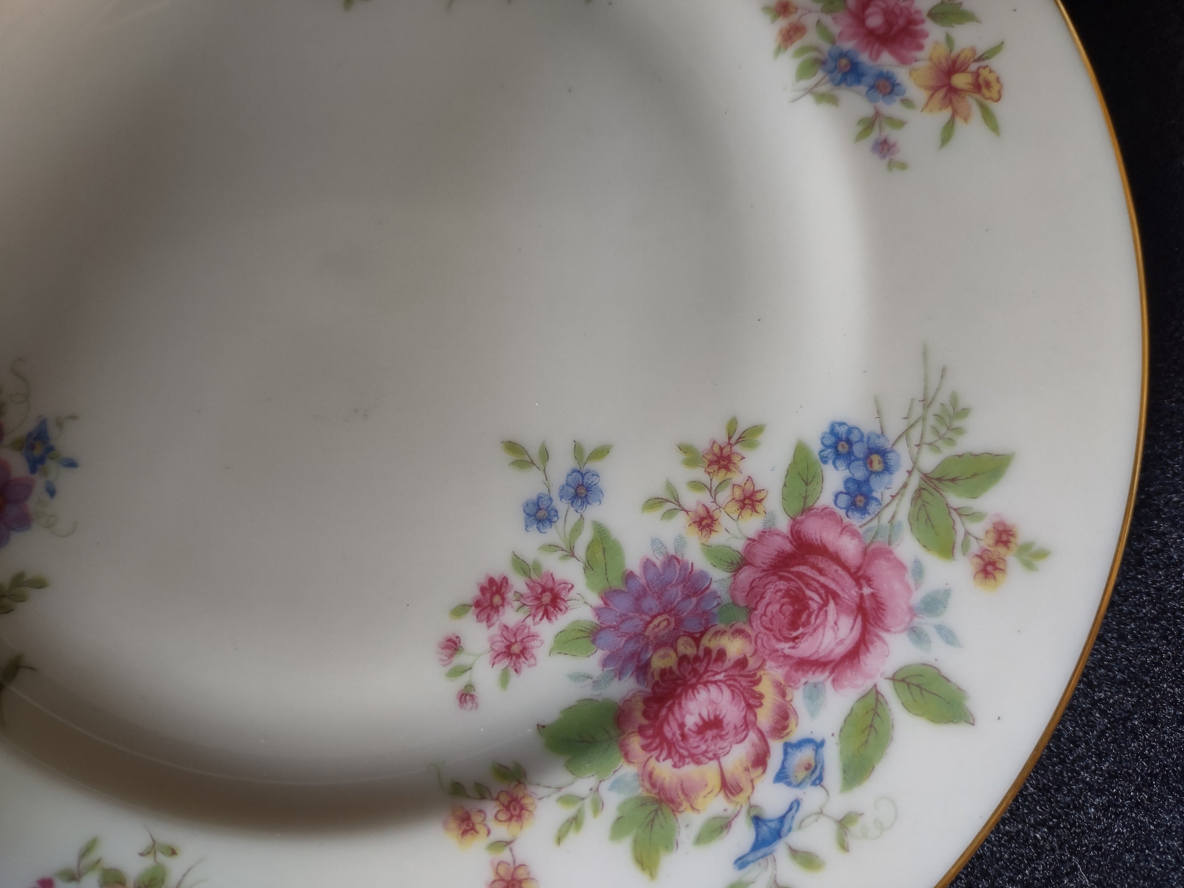 Vintage Lenox L-347 Bread Plate Gold Trim Roses (lot 1817)