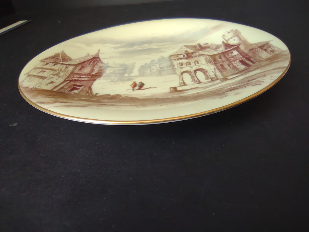 TV Limoges Cabinet Plate Town Design 9"(lot 1125)