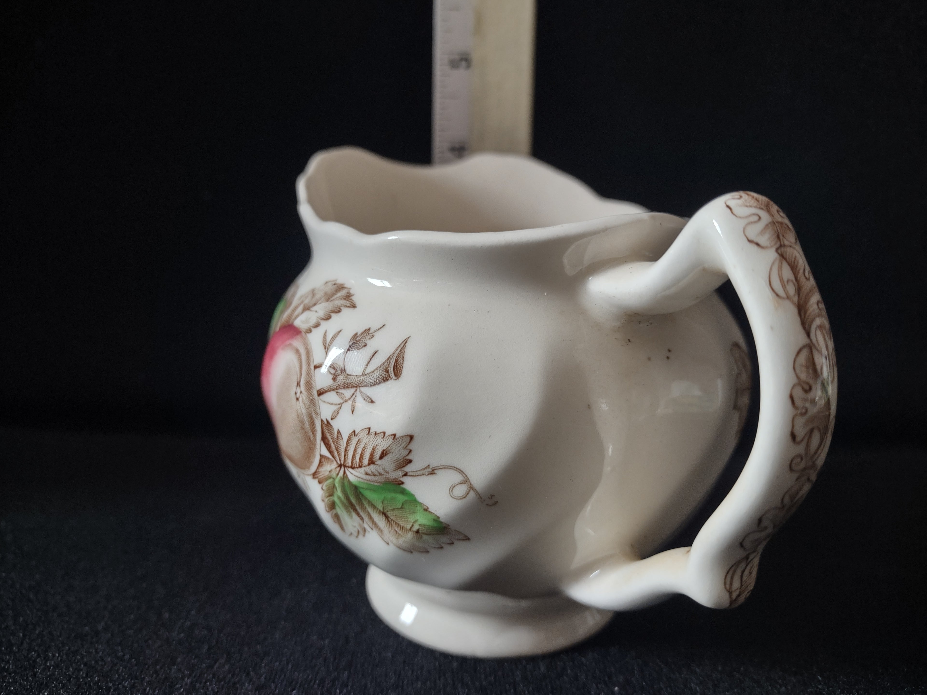 Vintage Johnson Bros Harvest Time Ironstone England Creamer CRAZING (lot 5627)