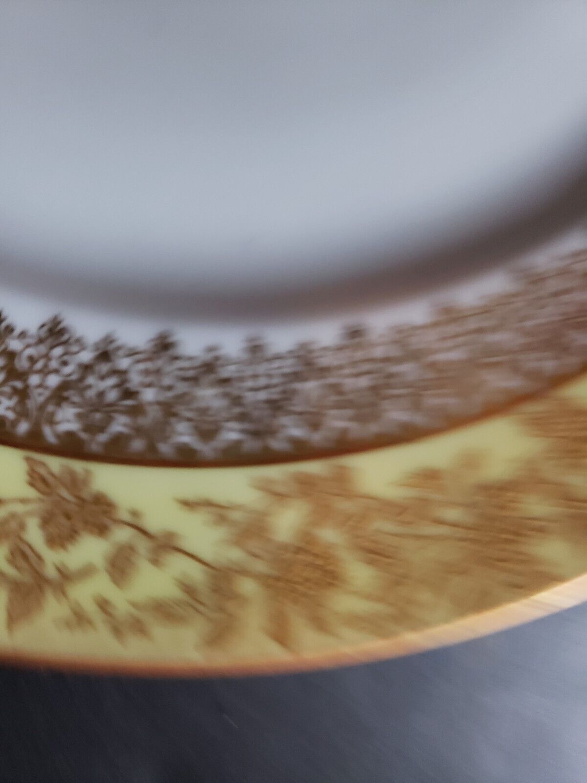 GDA Limoges France Salad/Luncheon Plate Yellow Raised Gold Snowflake (lot 650)