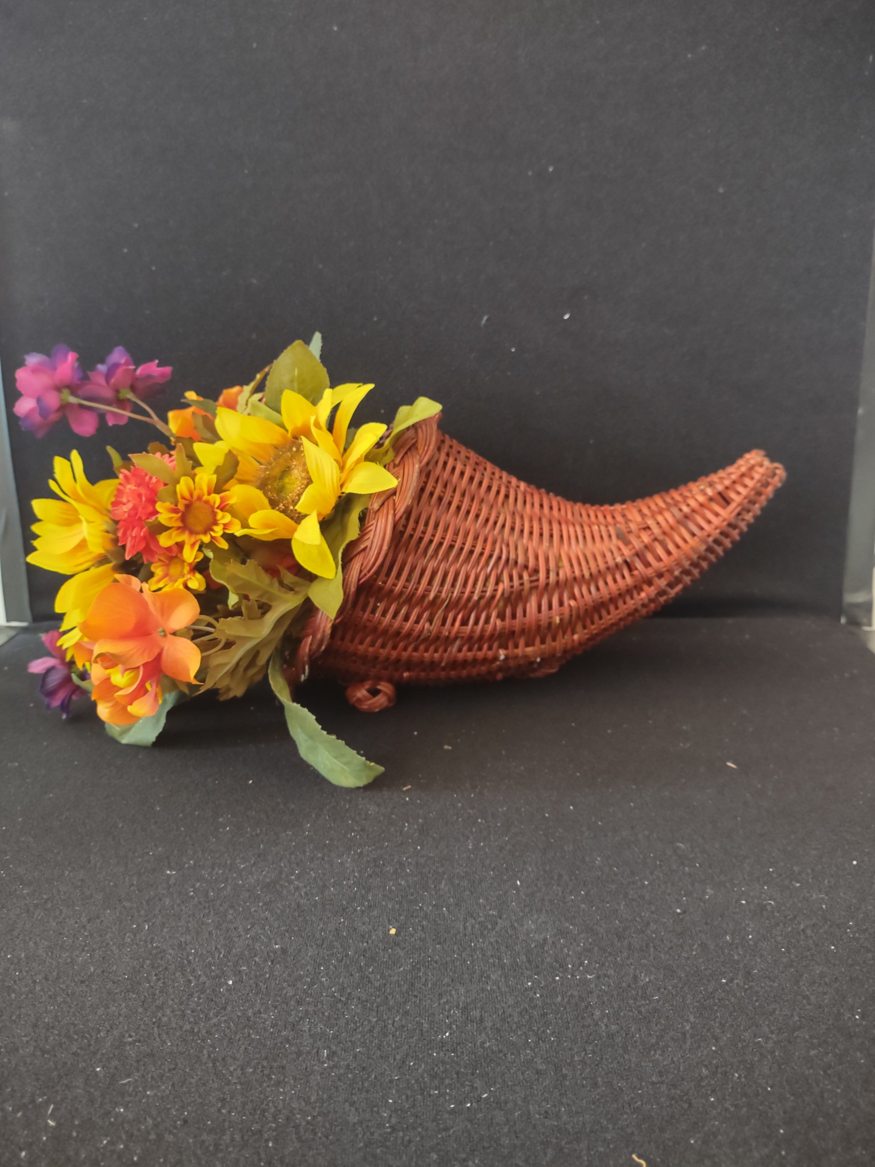 Thanksgiving/Fall Wicker Cornucopia With Artificial Flowers (Lot 3367)