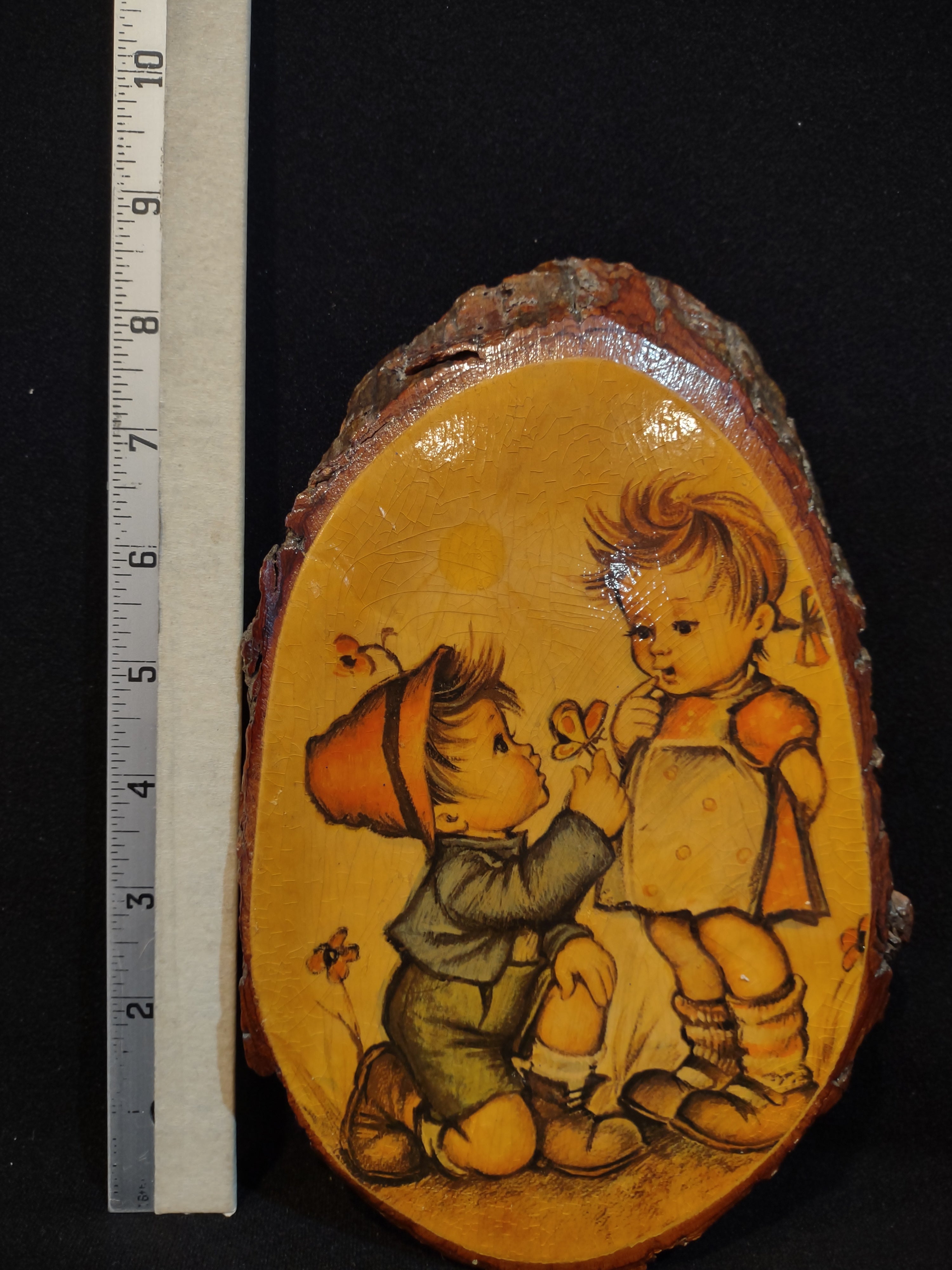 Vintage Hummel Style Natural Bark Edge Wooden Wall Plaque Evans Boy Girl(Lot4811
