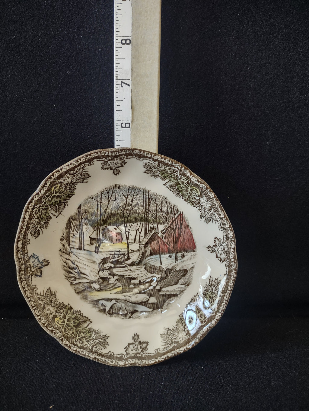 Vintage Johnson Brothers Teacup Saucer Ironstone Friendly Village x 4 (Lot 5534)