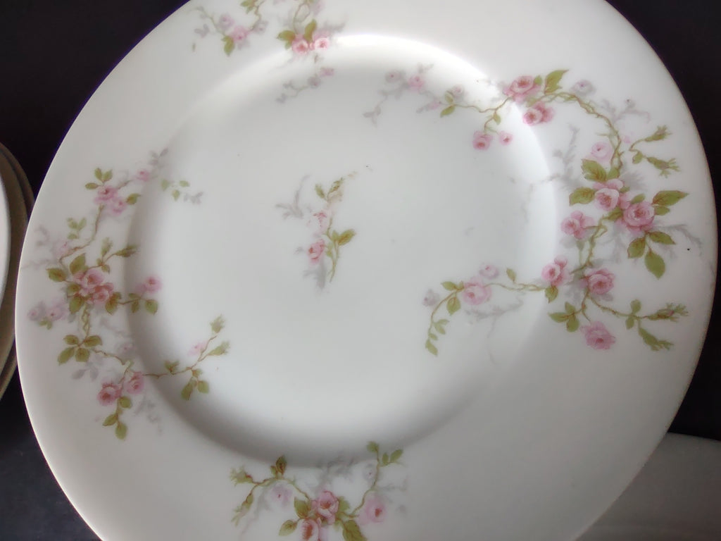 Haviland Limoges 4 x Salad/Dessert & 4 x Bread/Butter Plate Grey Moss (lot 919)