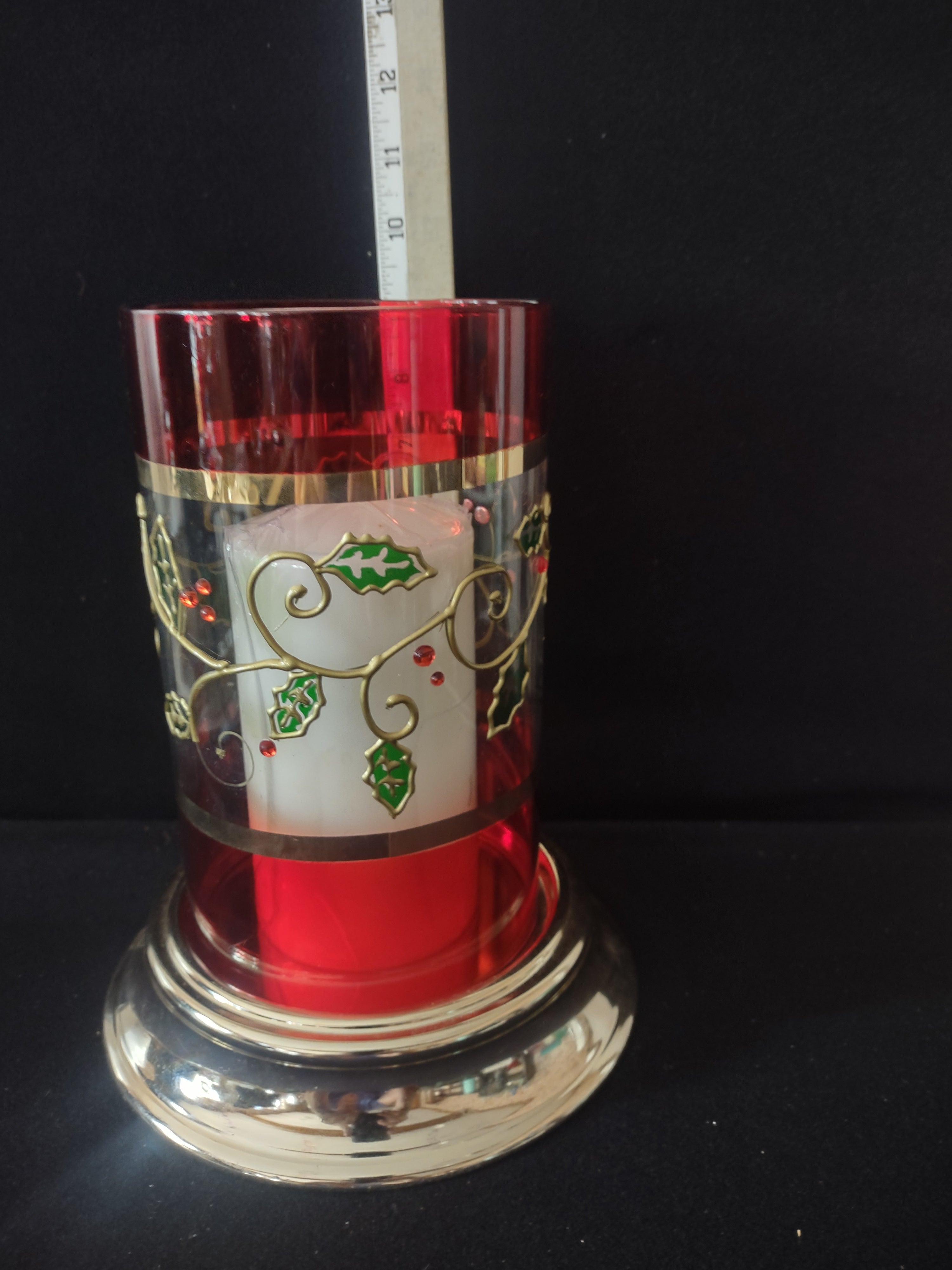 Christmas Hurricane Lamp Holly Berry Leaf 6" Candle Metal Platform (Lot 3571)