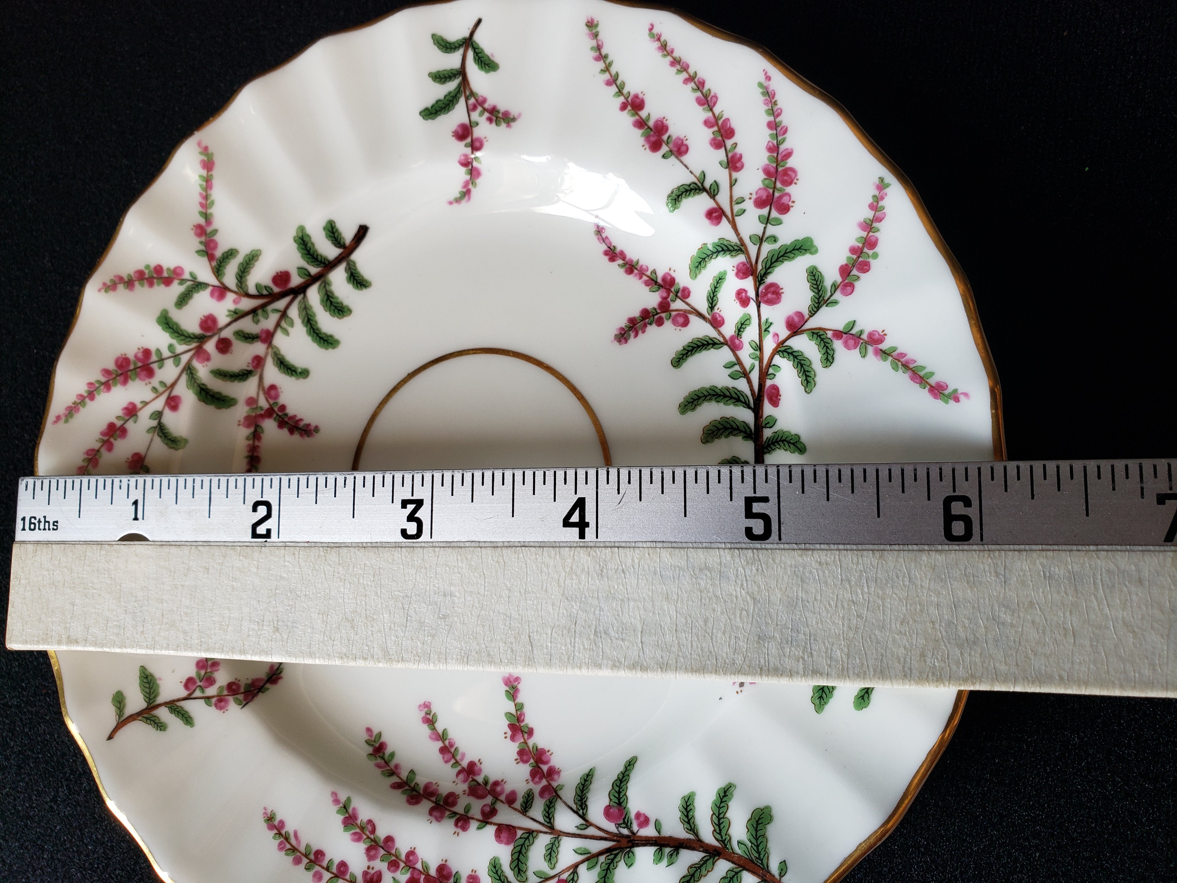 Vintage Royal Worcester Dunrobin Saucer ONLY 6-1/4"(lot 2127)