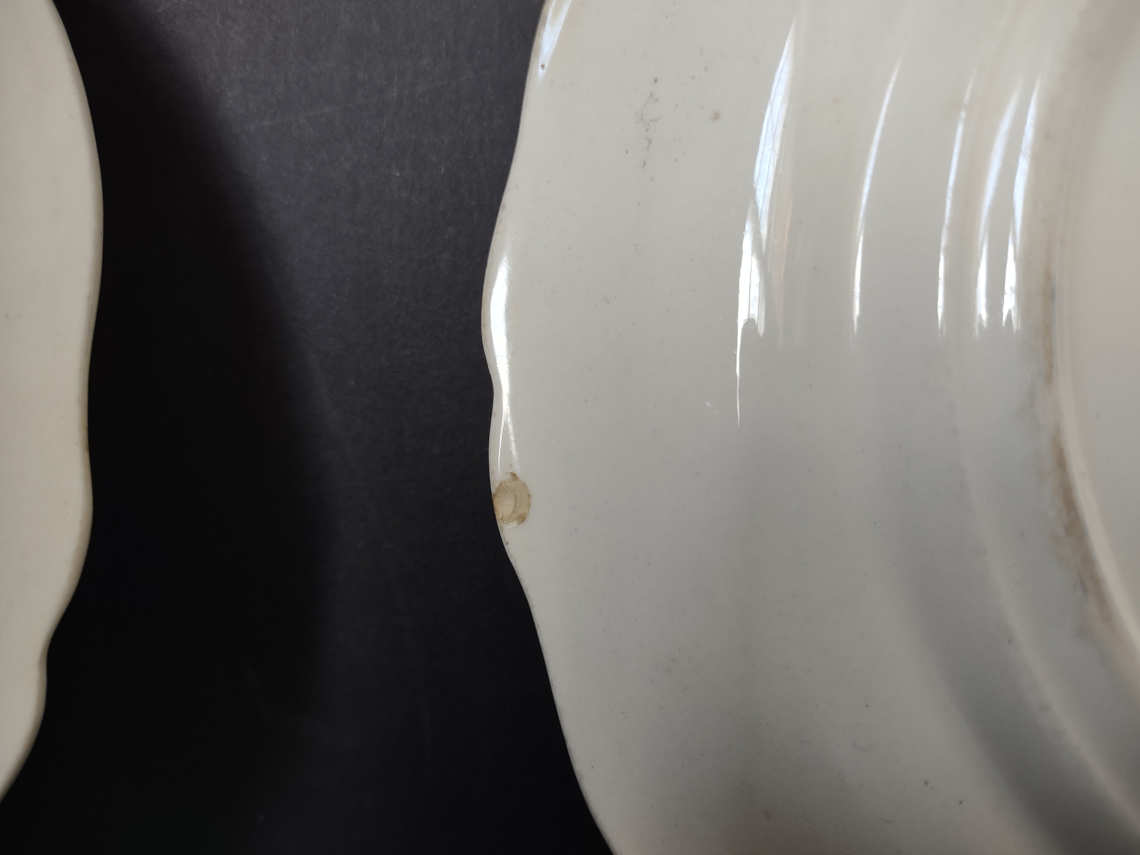 Vintage Spode English Countryside Romney Plate Ironstone x 2 (lot 5778)