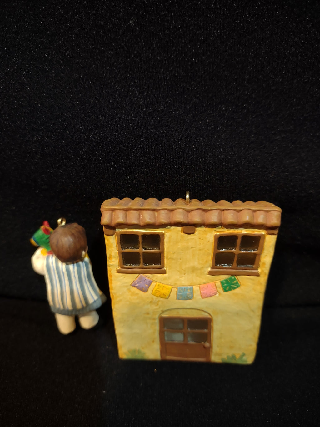 Christmas Ornament Hallmark 2007 Joy To The World Collection Mexico (Lot 4117)