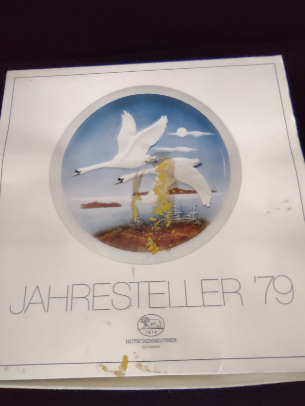 Vintage Hutschenreuther Heading South Swans 1979 Collector Plate (Lot 4021)