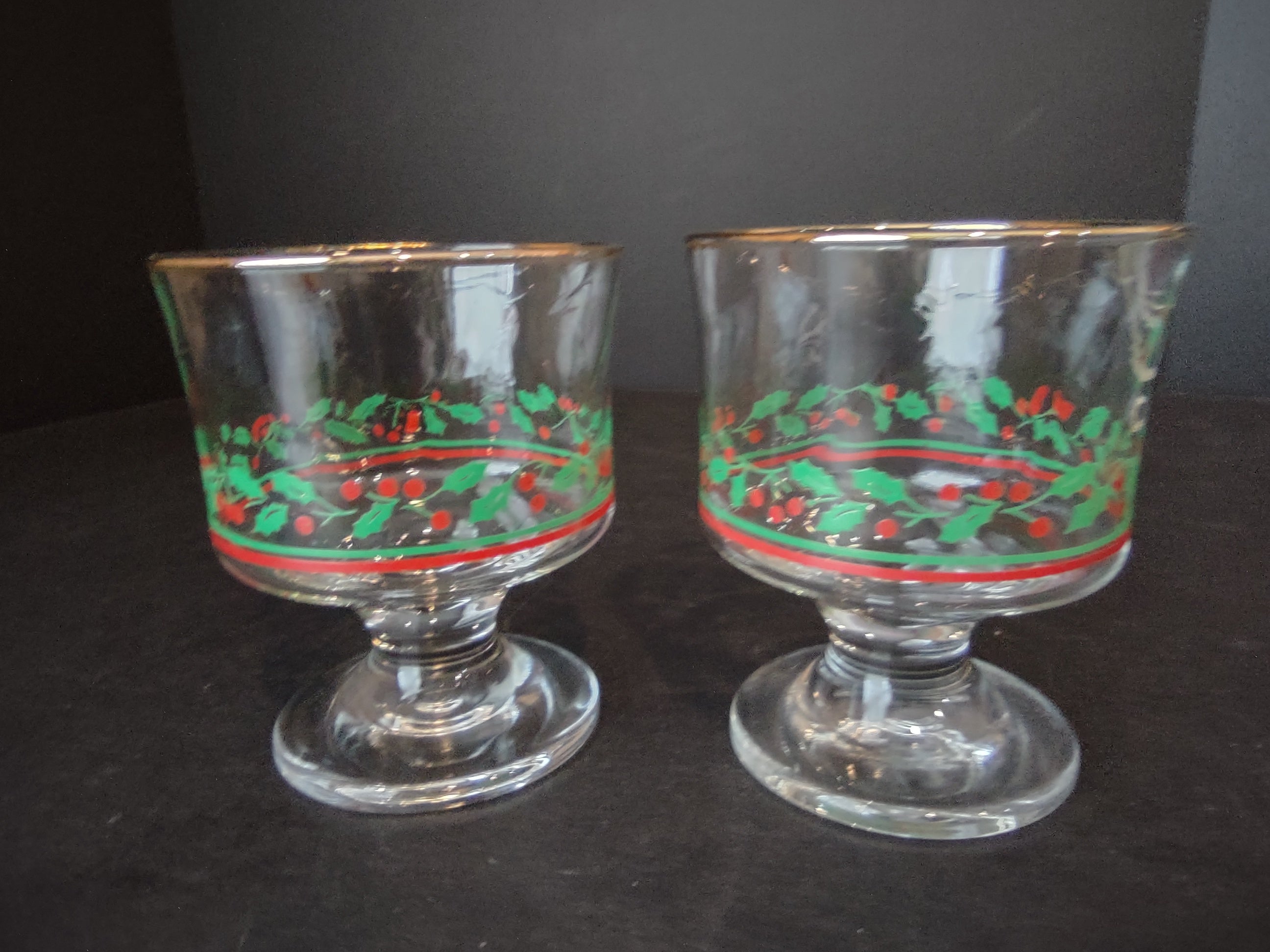 Christmas Glass Libbey Holly Water & Arby Dessert Parfait (lot 1209)