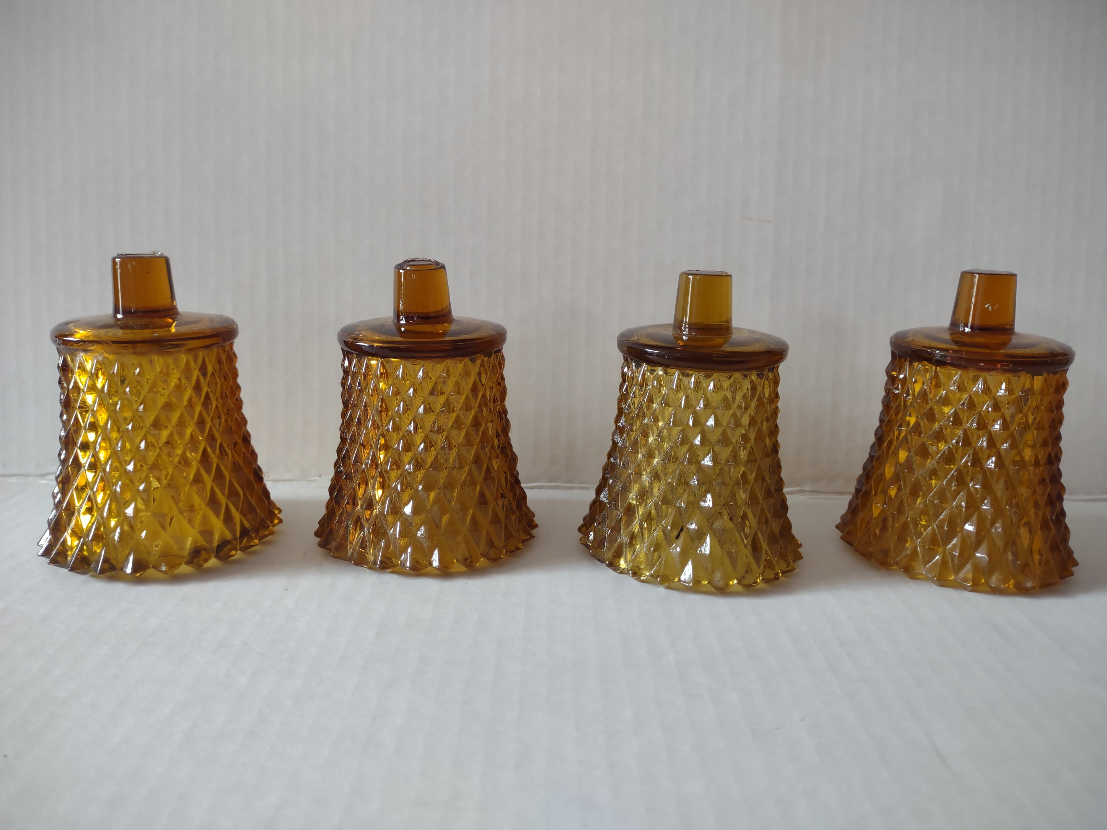 Vintage MCM Amber Glass Diamond Votive Cup Sconce Candle Holder x 4 (lot 5044)