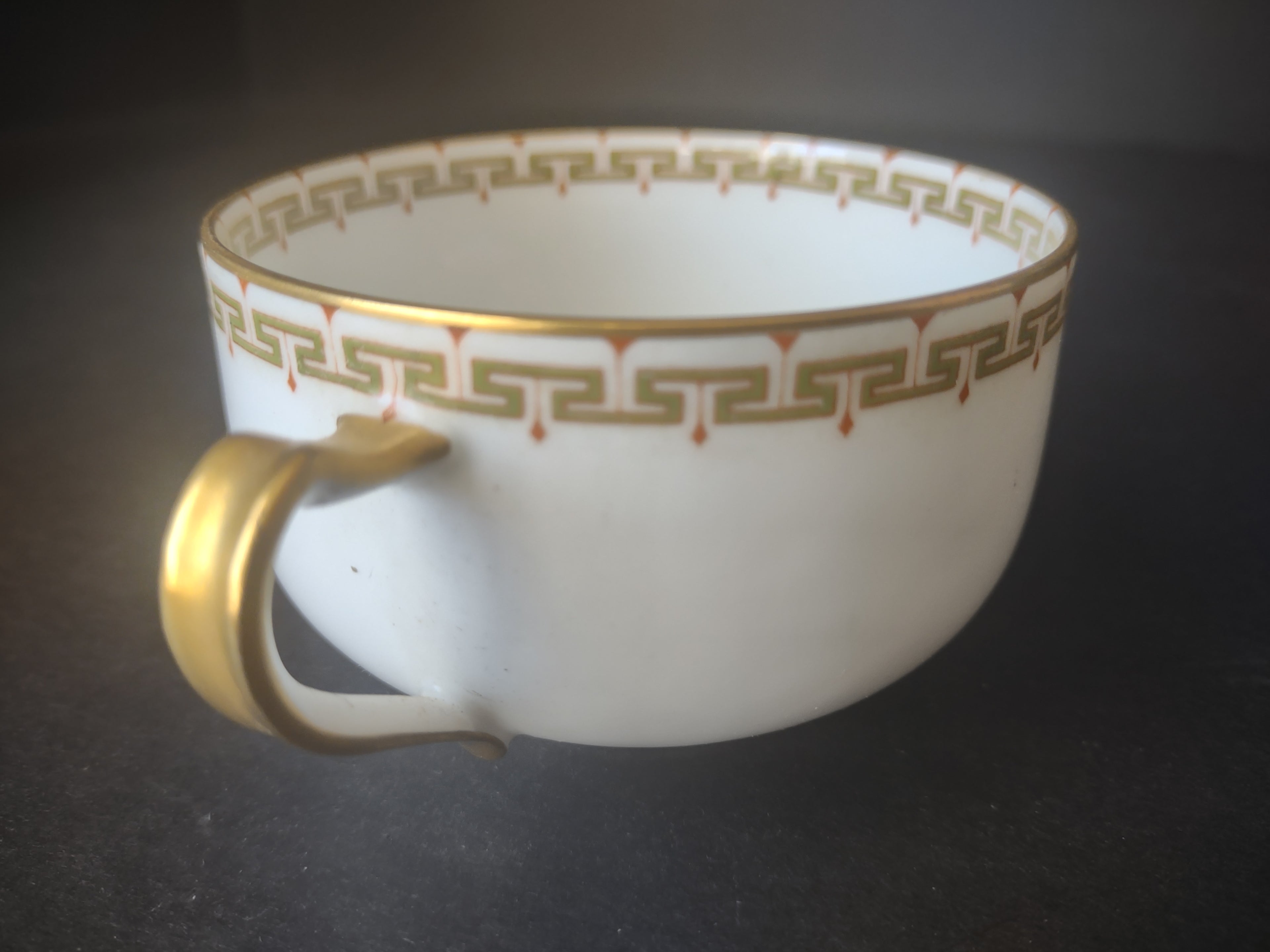 Haviland Limoges Bouillon Cup ONLY Albany Red (lot 1062)