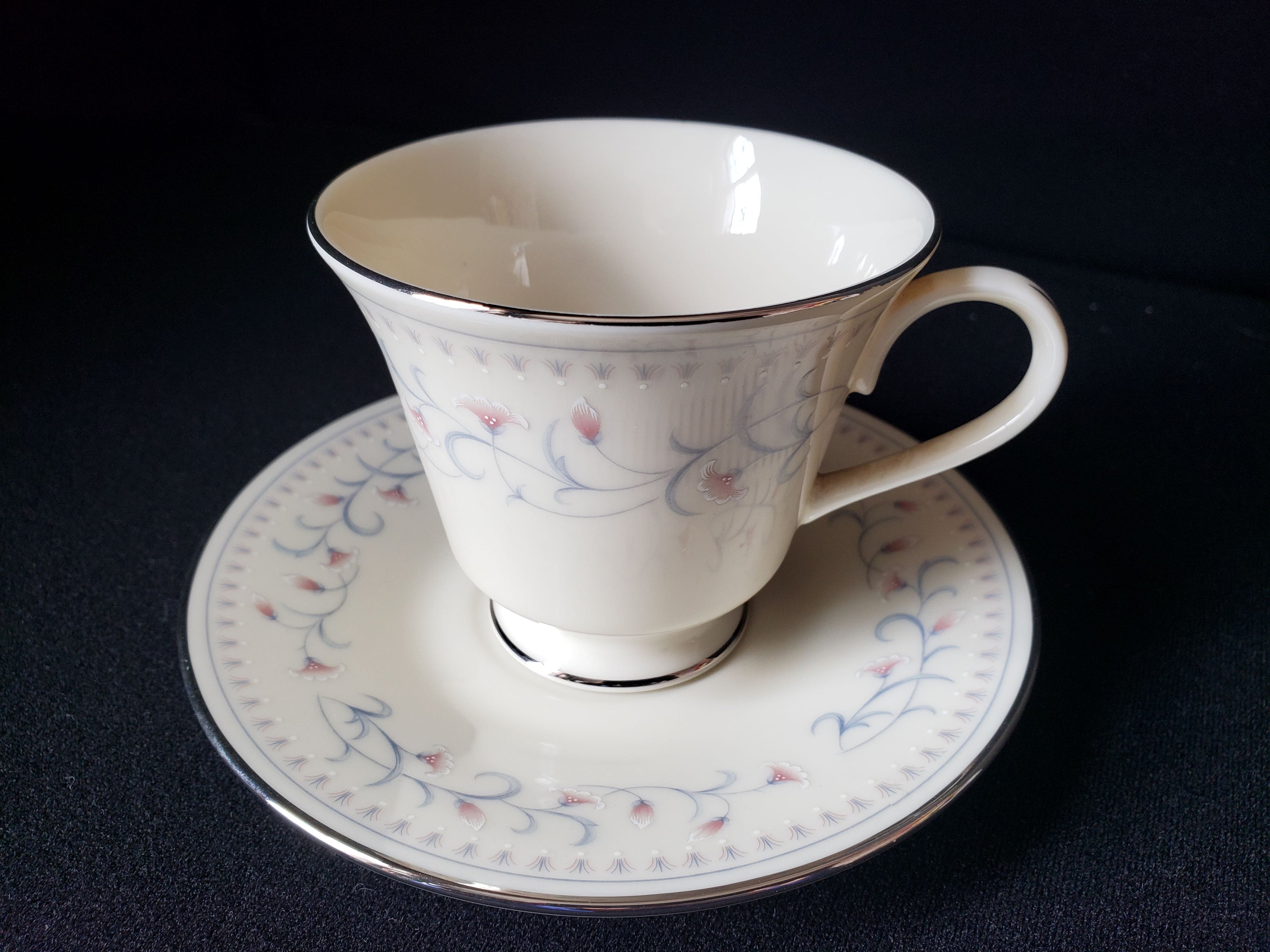 Vintage Lenox Hadley Tea Cup with Saucer (lot 1940)