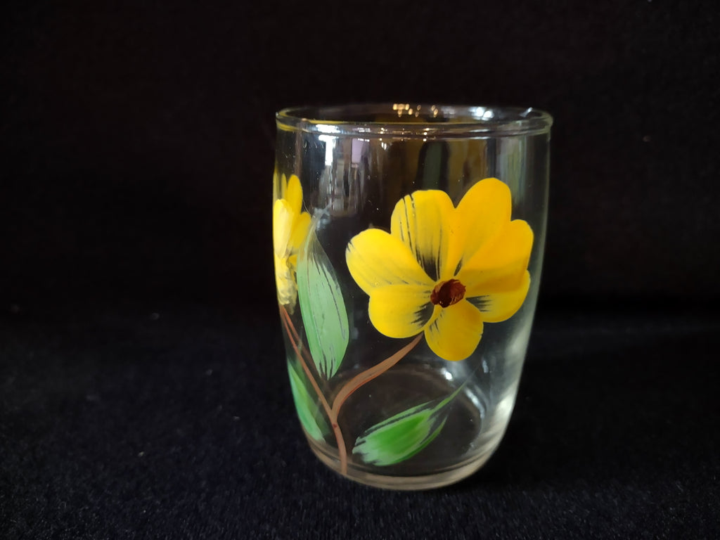 Vintage MCM Small 3" Drinking Glass x 4 Flowers (lot 5157)