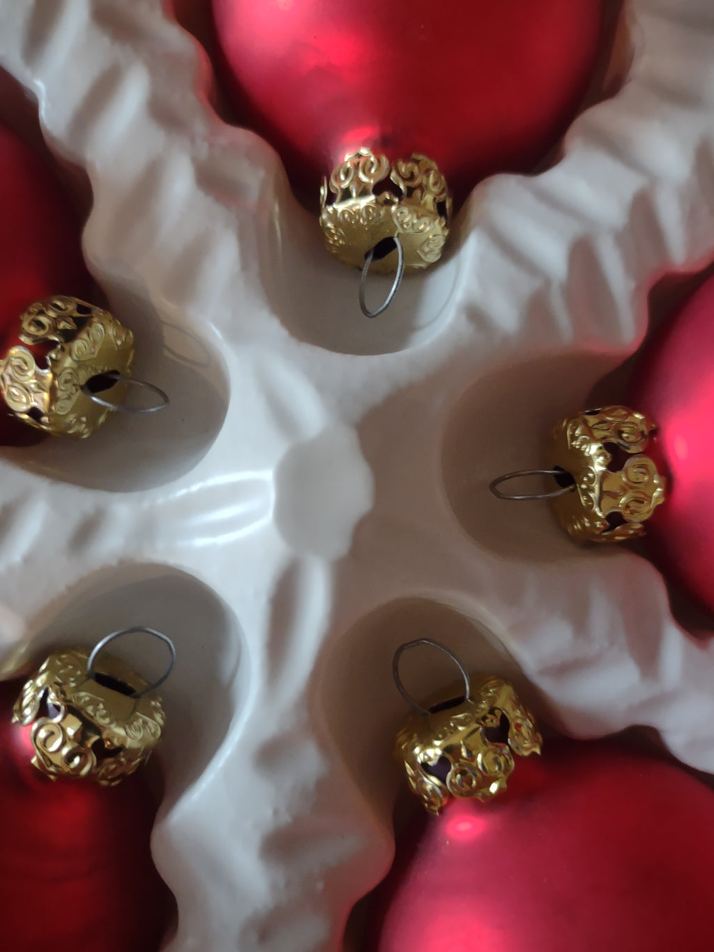 Vintage Christmas Glass Red Ornaments Made In Germany Set Of 5 (Lot 4647)