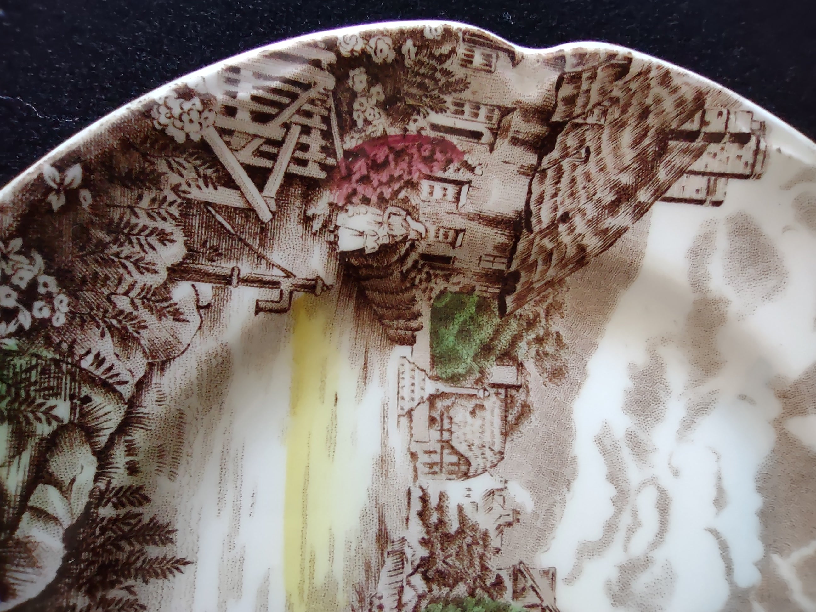 Vintage Johnson Brothers Bread Plate Olde English Countryside x 3 (Lot 5539)