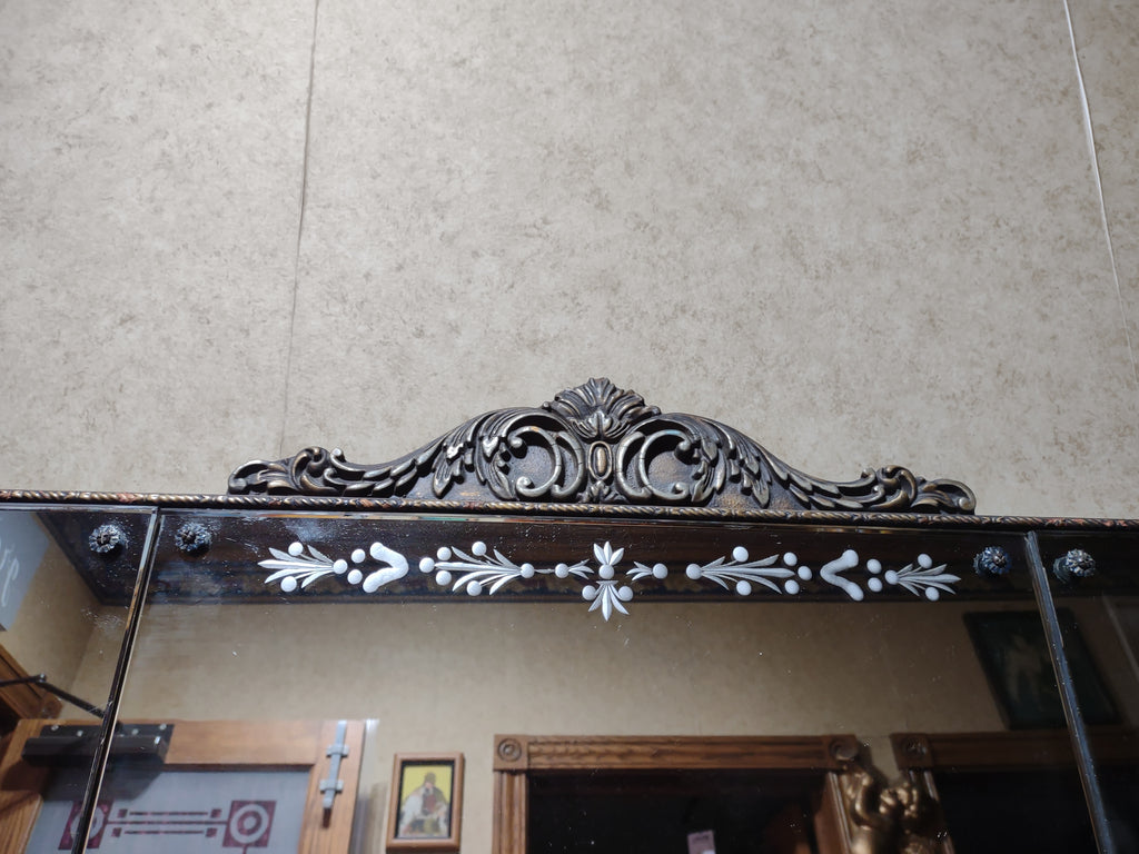 Antique Nurre Mirror Etched 3 Panel Hand-Carved Wood Frame (lot 5032)