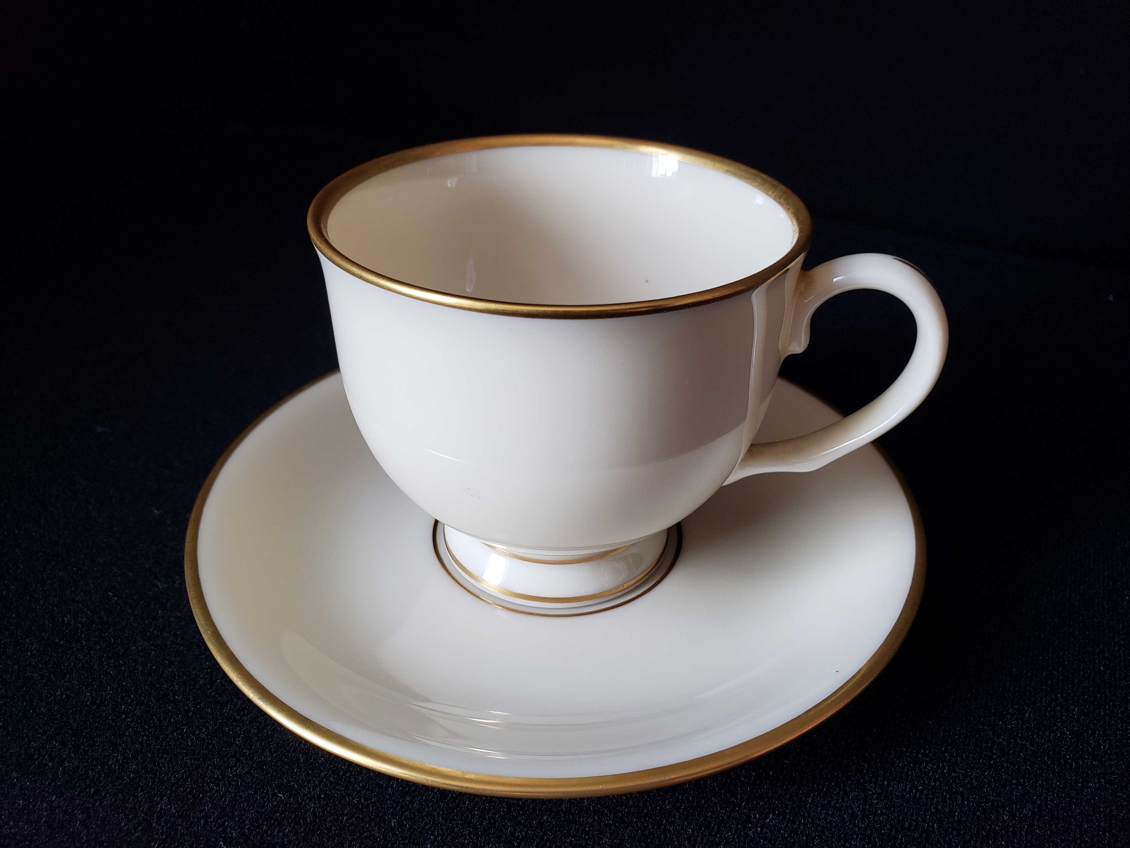 Vintage Lenox Mansfield White Gold Band Tea Cup with Saucer (lot 1935)