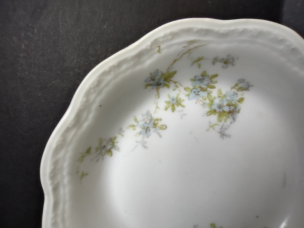 A L Limoges French Cottage Shabby Chic Blue Flower Cranberry Bowl 5"(lot 1097)