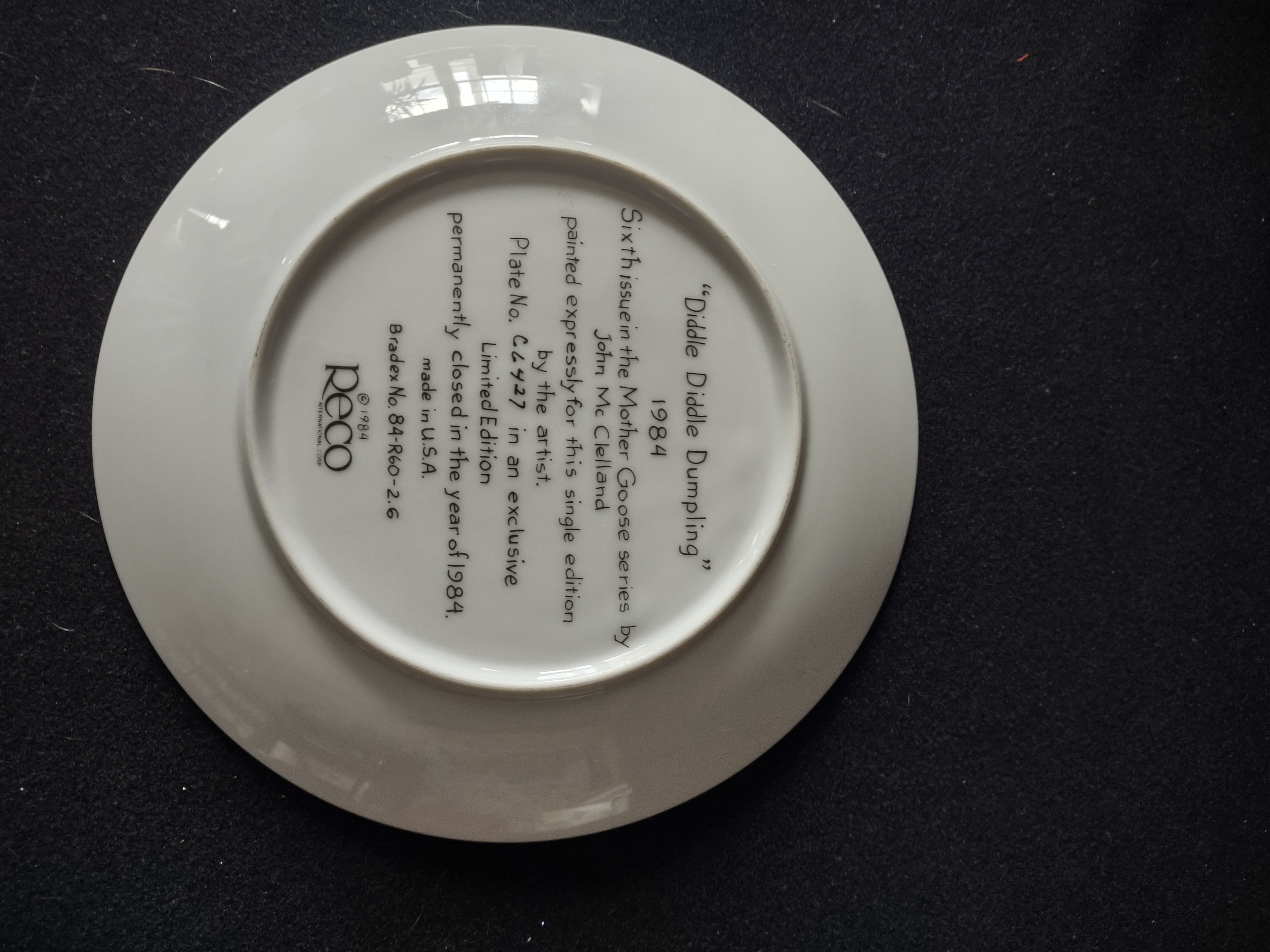 Vintage Mother Goose Collector Plate 6th Issue Diddle Diddle Dumpling (Lot 5117)