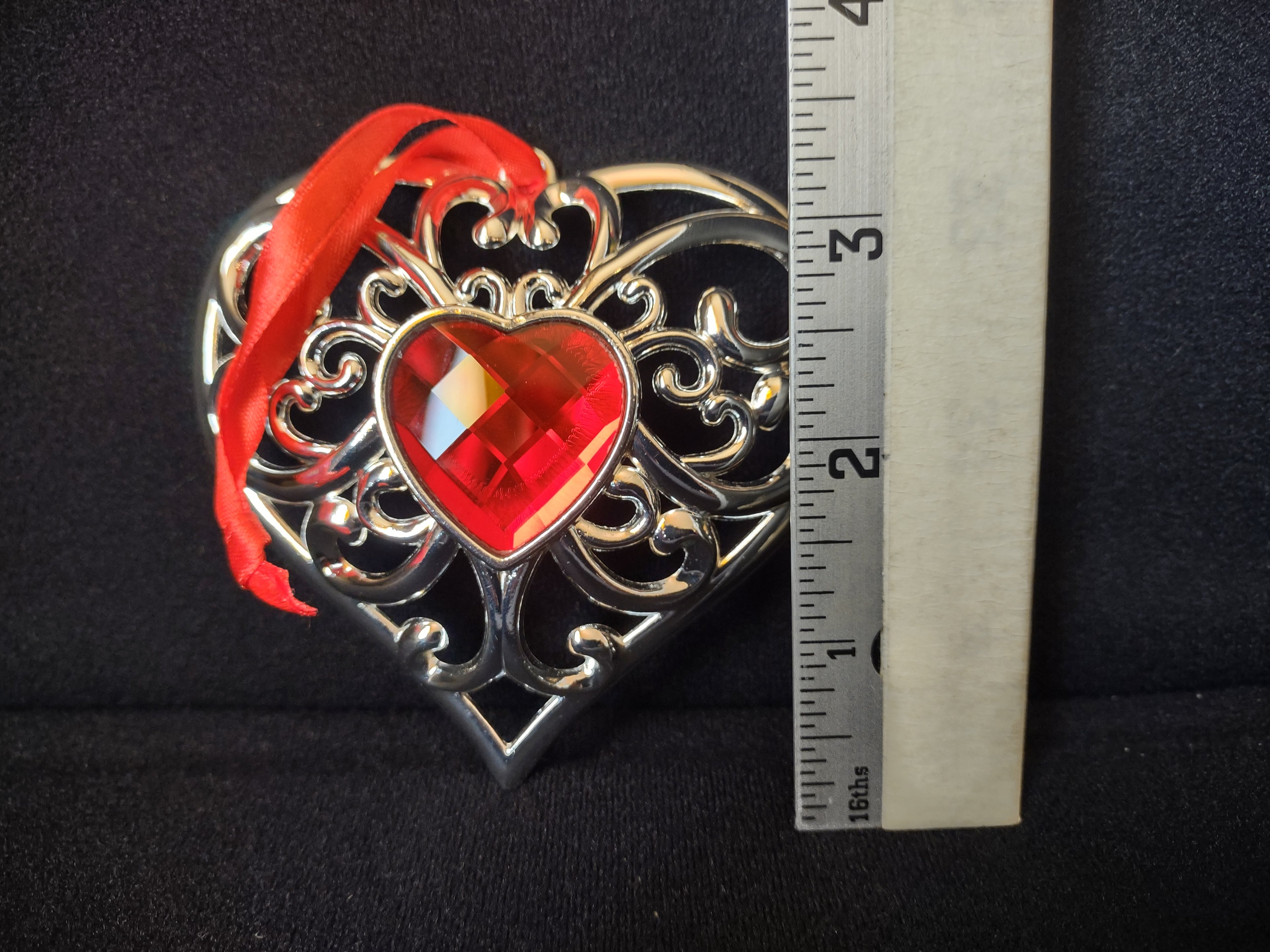 Lenox Red Gem Heart Christmas Tree Ornament (lot 1662)