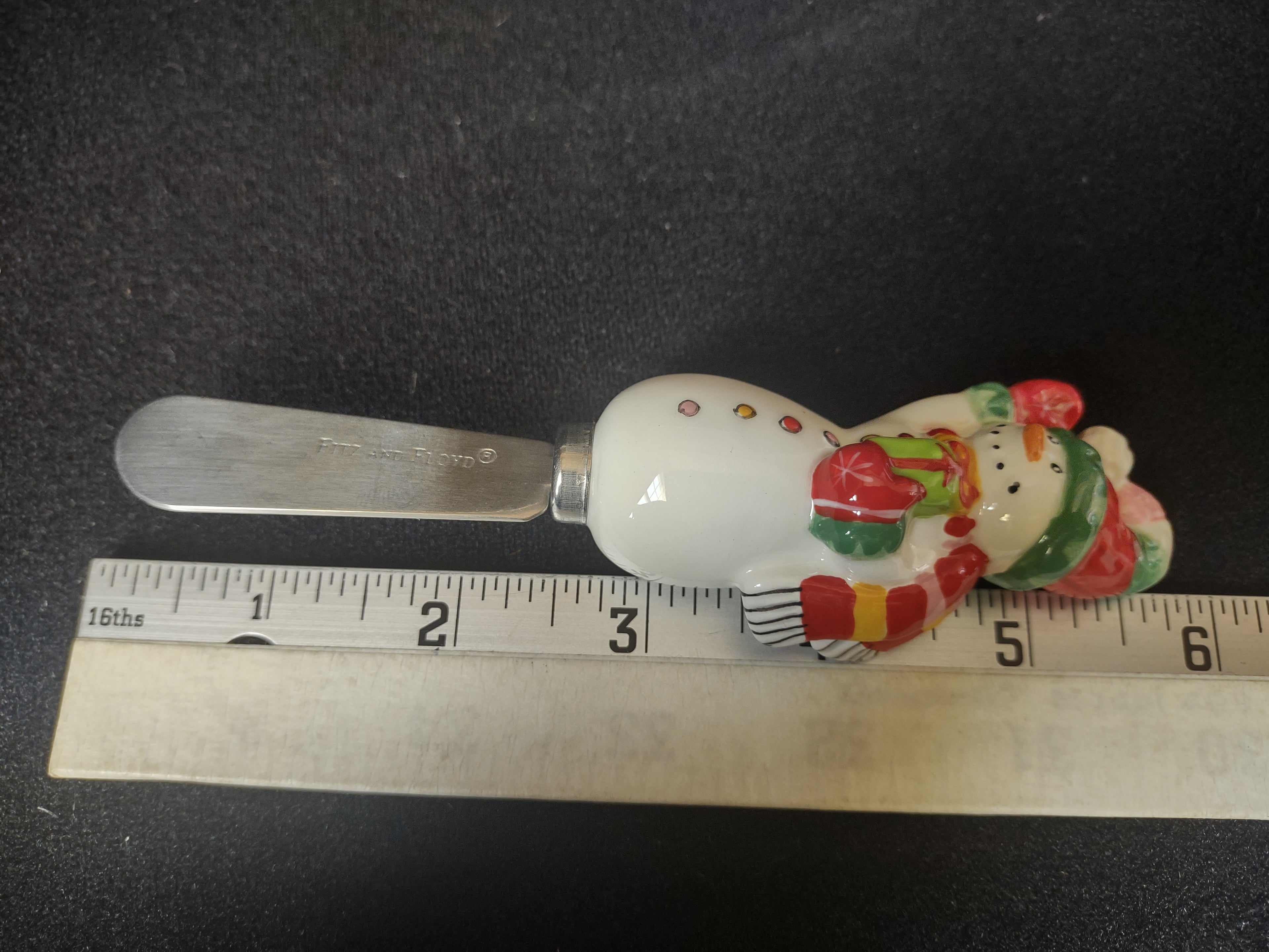 Christmas Tree Fitz and Floyd Snowflake and Jake Snack Plate Spreader (lot 1526)