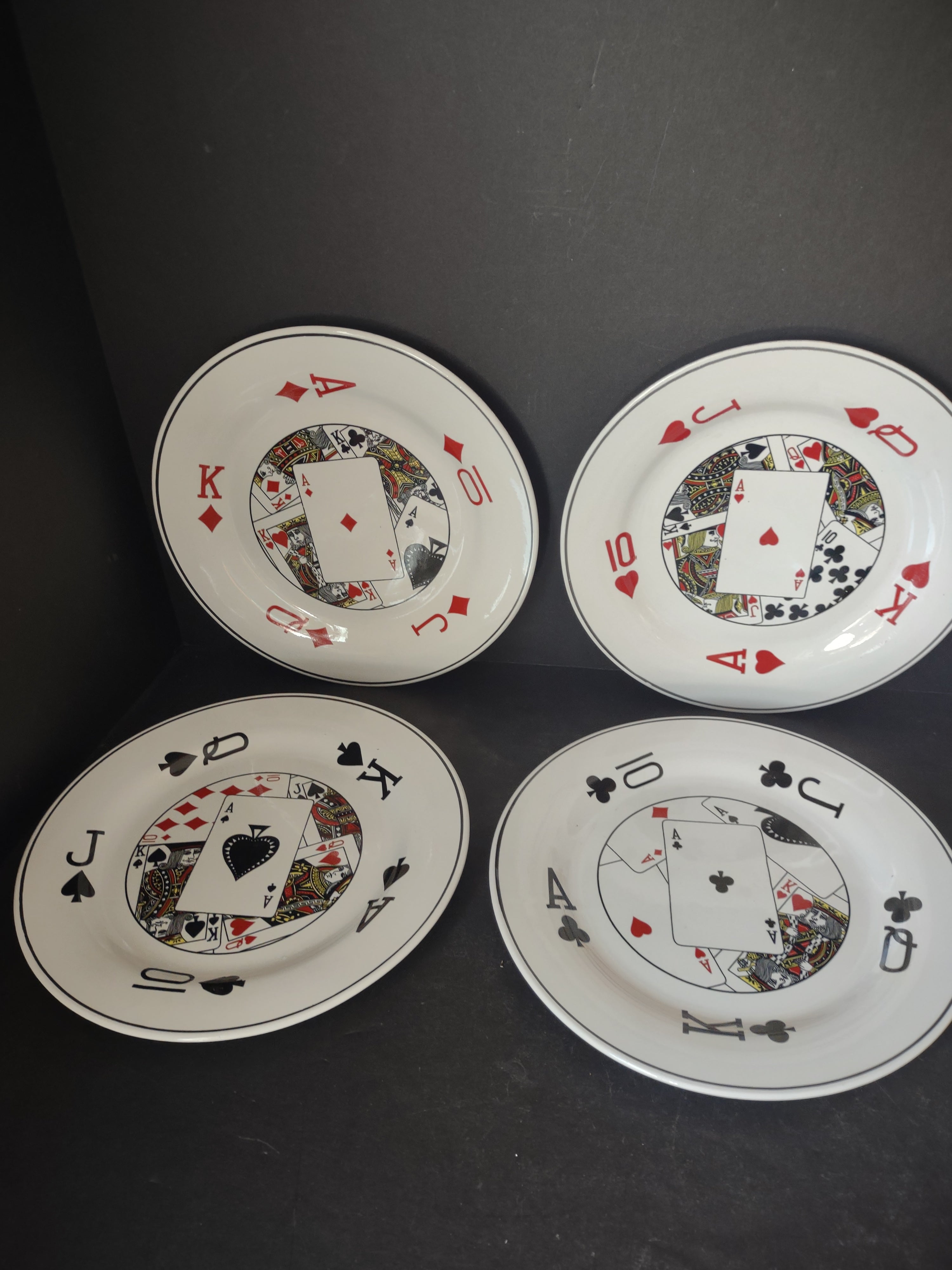 Party Set Complete Texas Hold'em Poker Set + Dinner Plate Ase x 4 (lot 3028t)