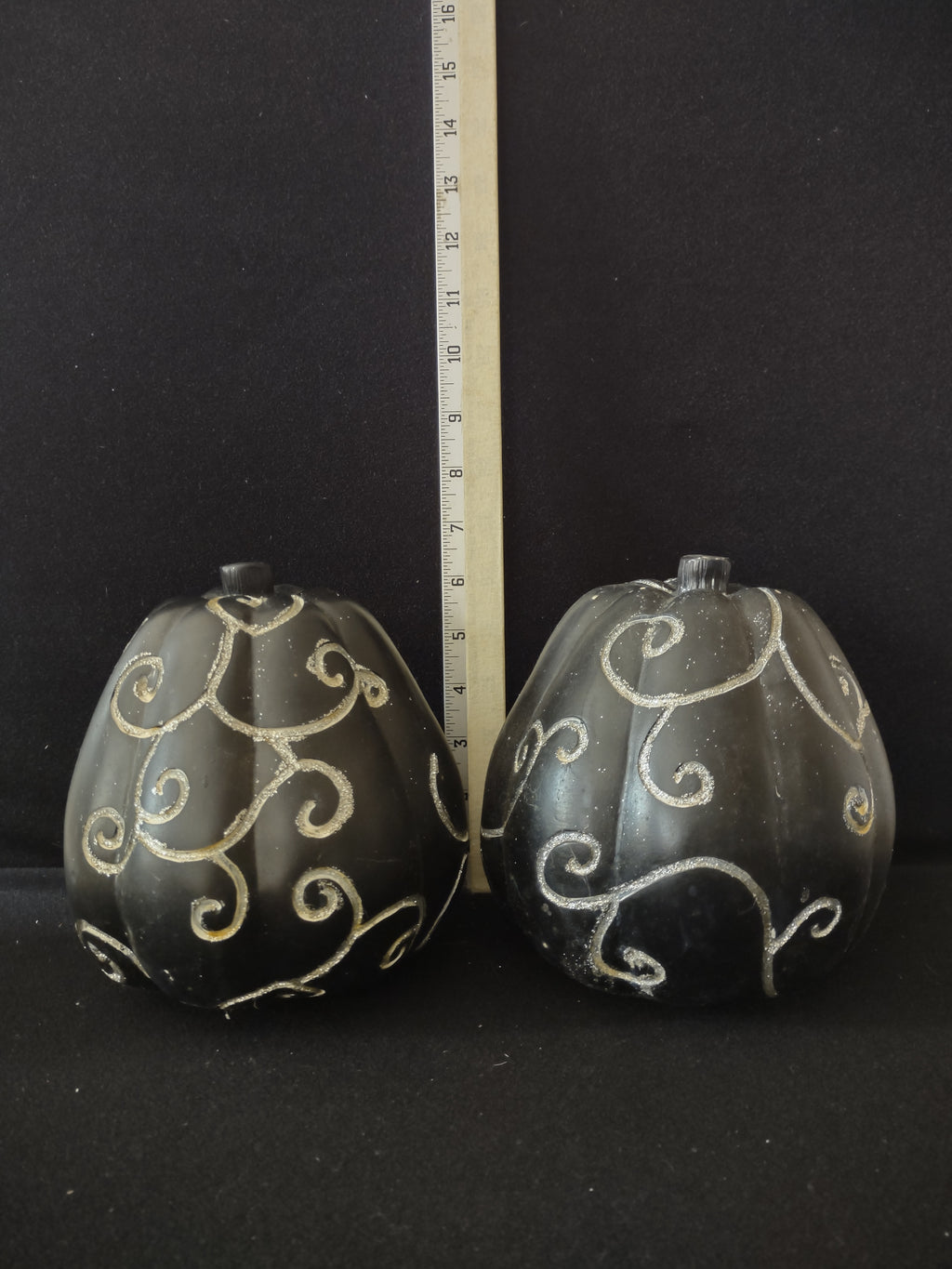 Halloween Resin Black Glitter Scroll 7" Pumpkin Set of 2 (Lot 3343)