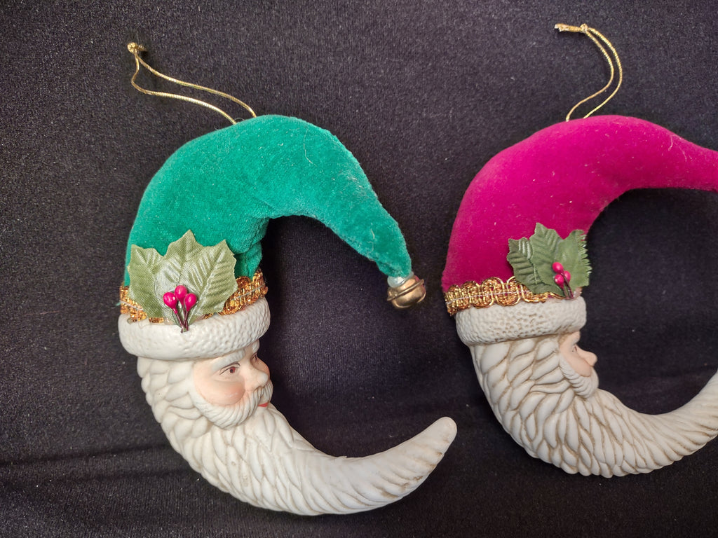Set of 2 Santa Ornament Christmas Tree Ceramic Green Red (lot 1695)